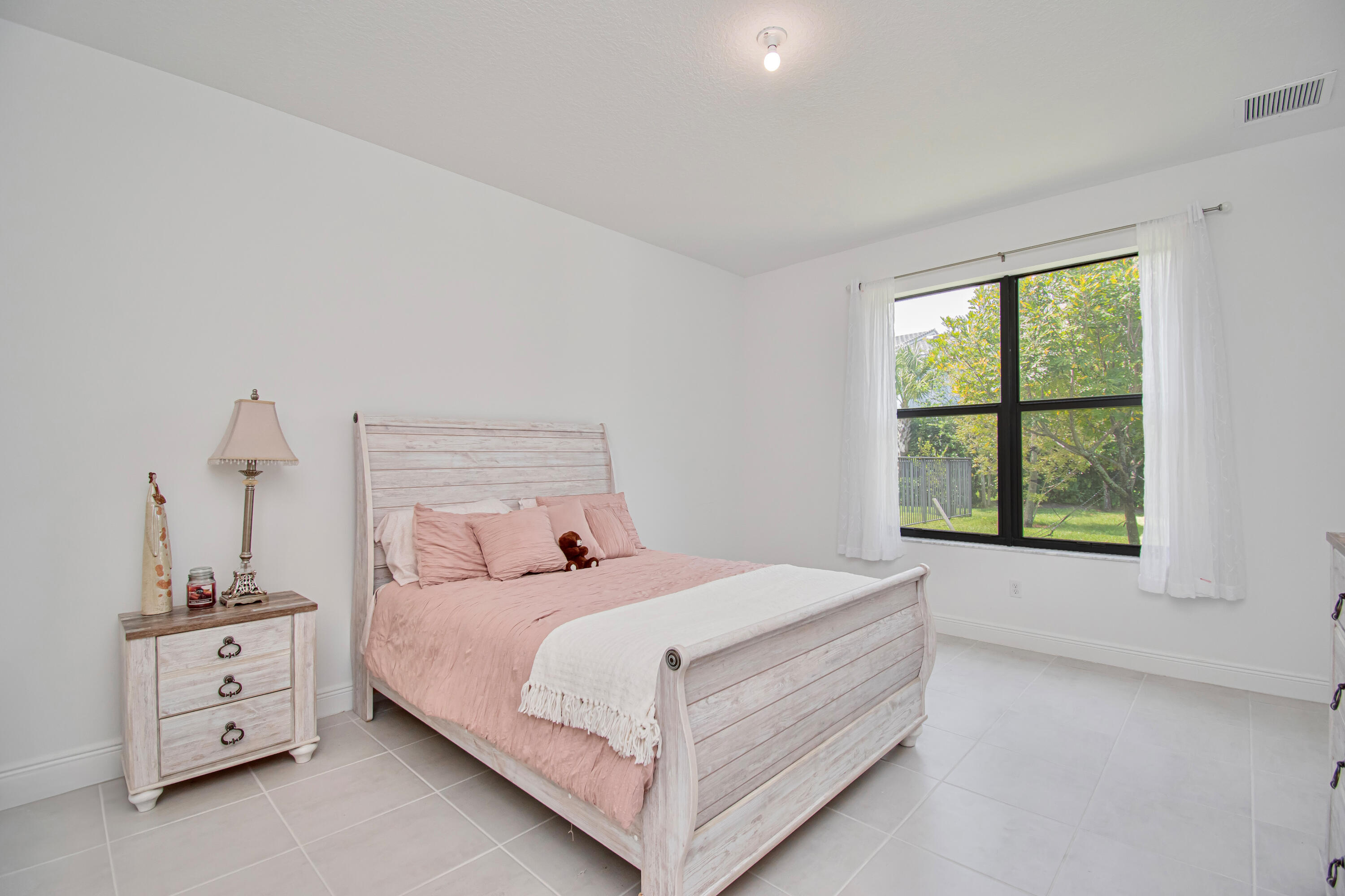 16420 Sandy Shore Drive