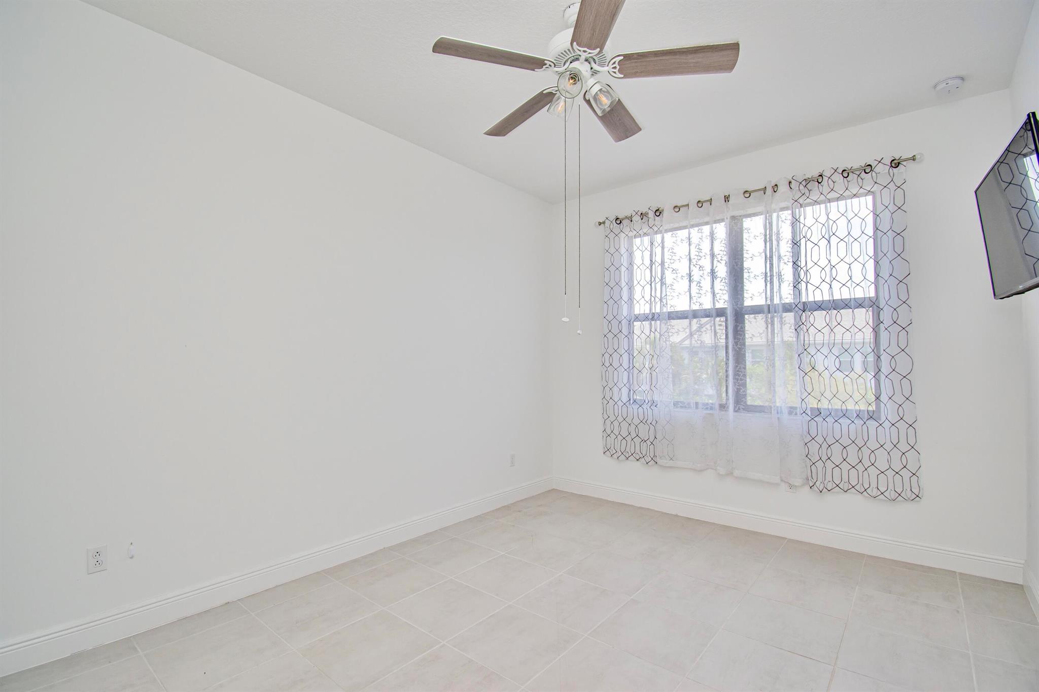 16420 Sandy Shore Drive