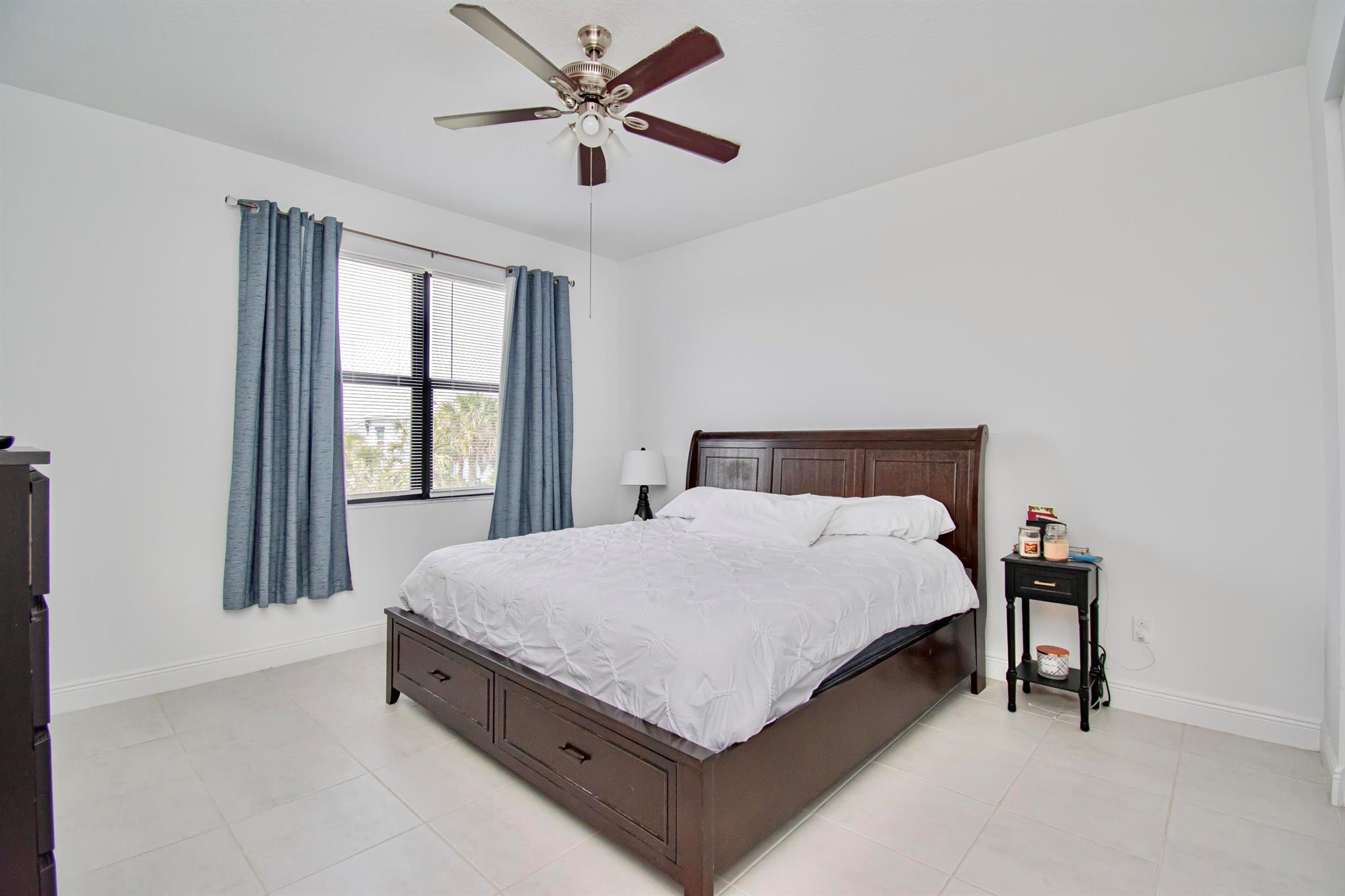 16420 Sandy Shore Drive