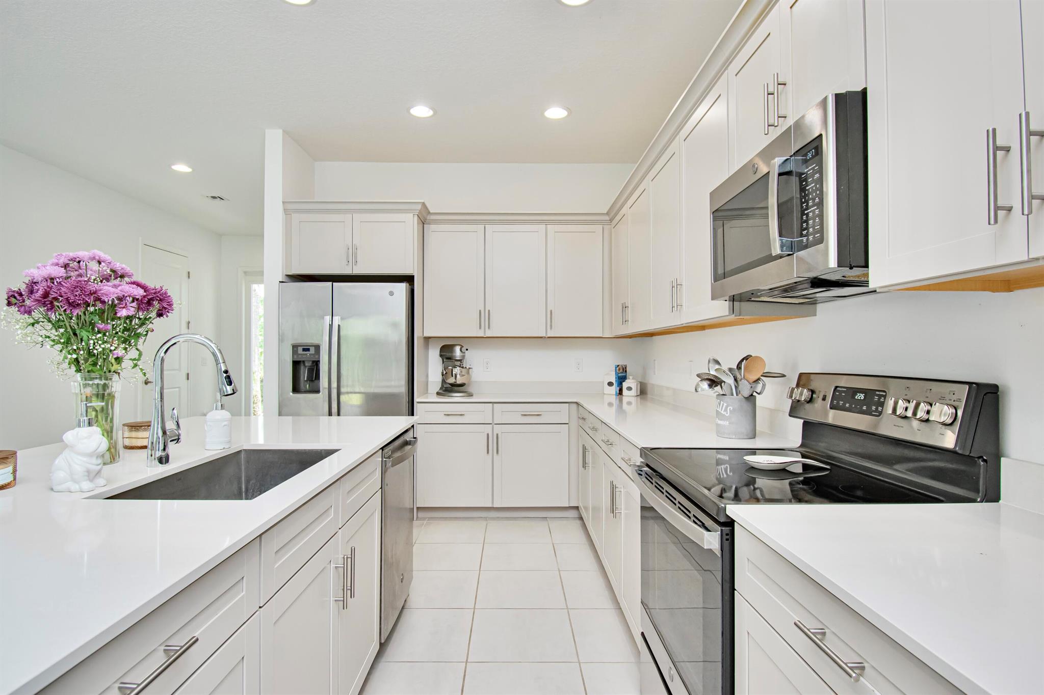 16420 Sandy Shore Drive