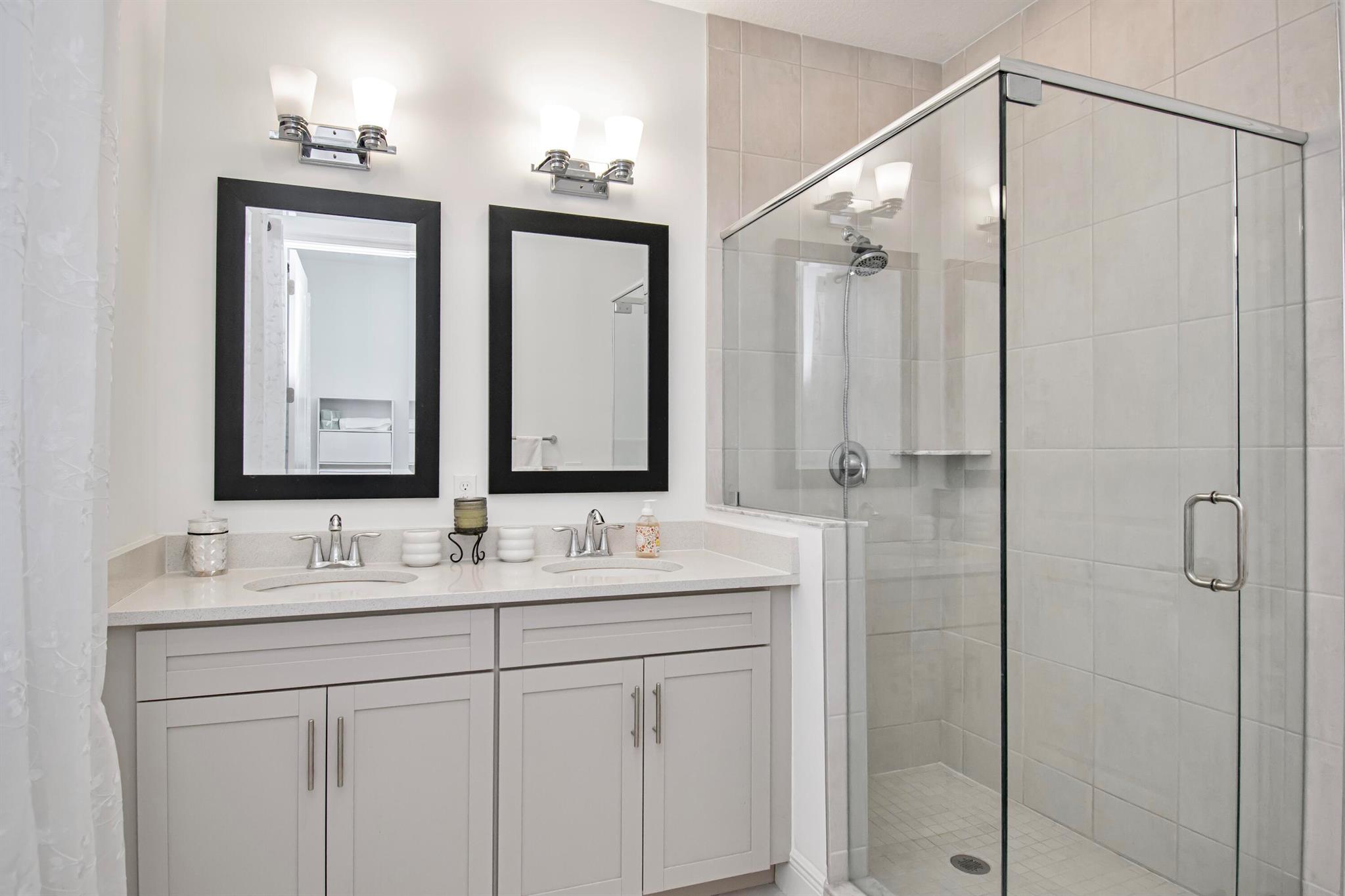 16420 Sandy Shore Drive