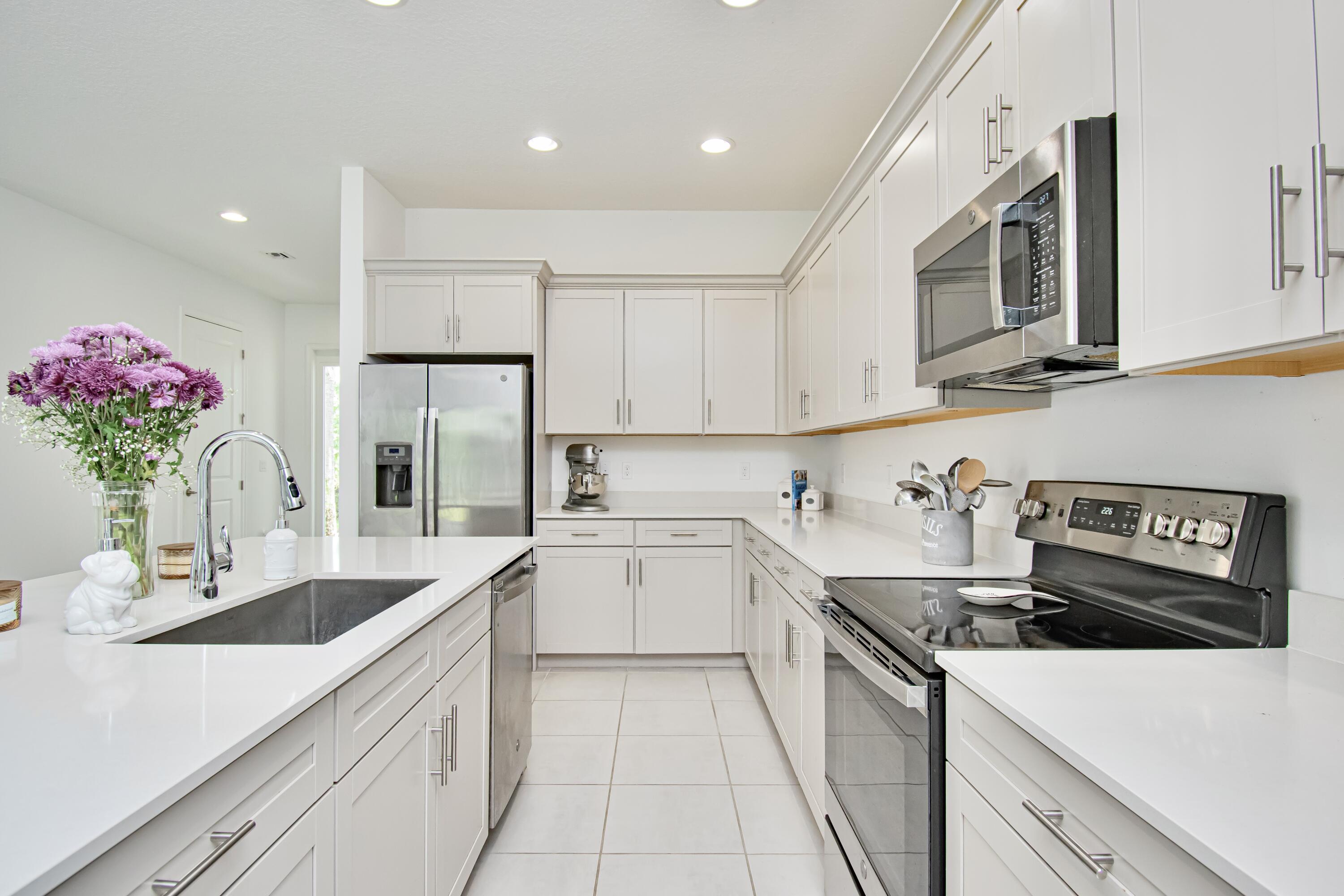 16420 Sandy Shore Drive