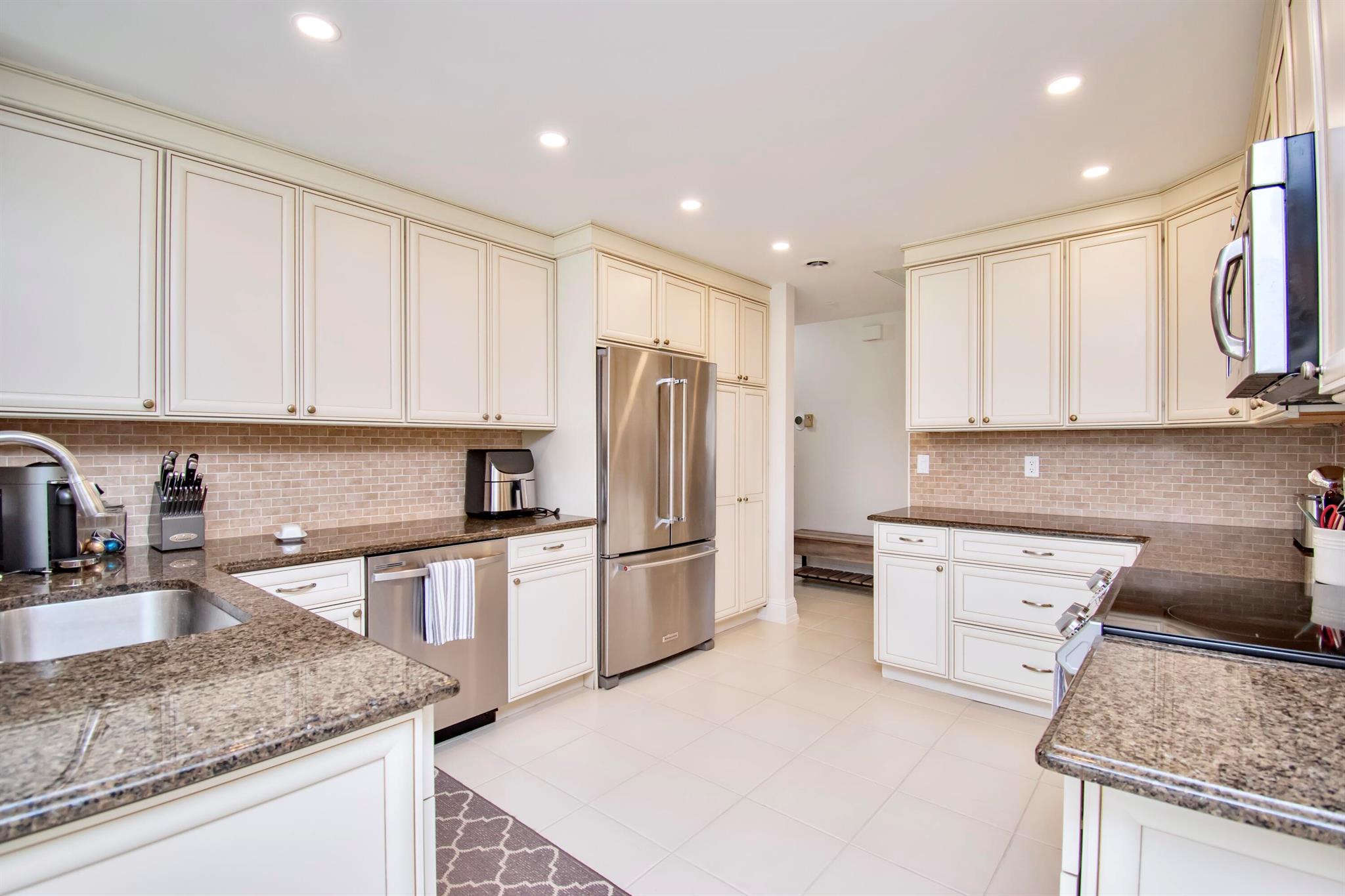 11415 Boca Woods Lane