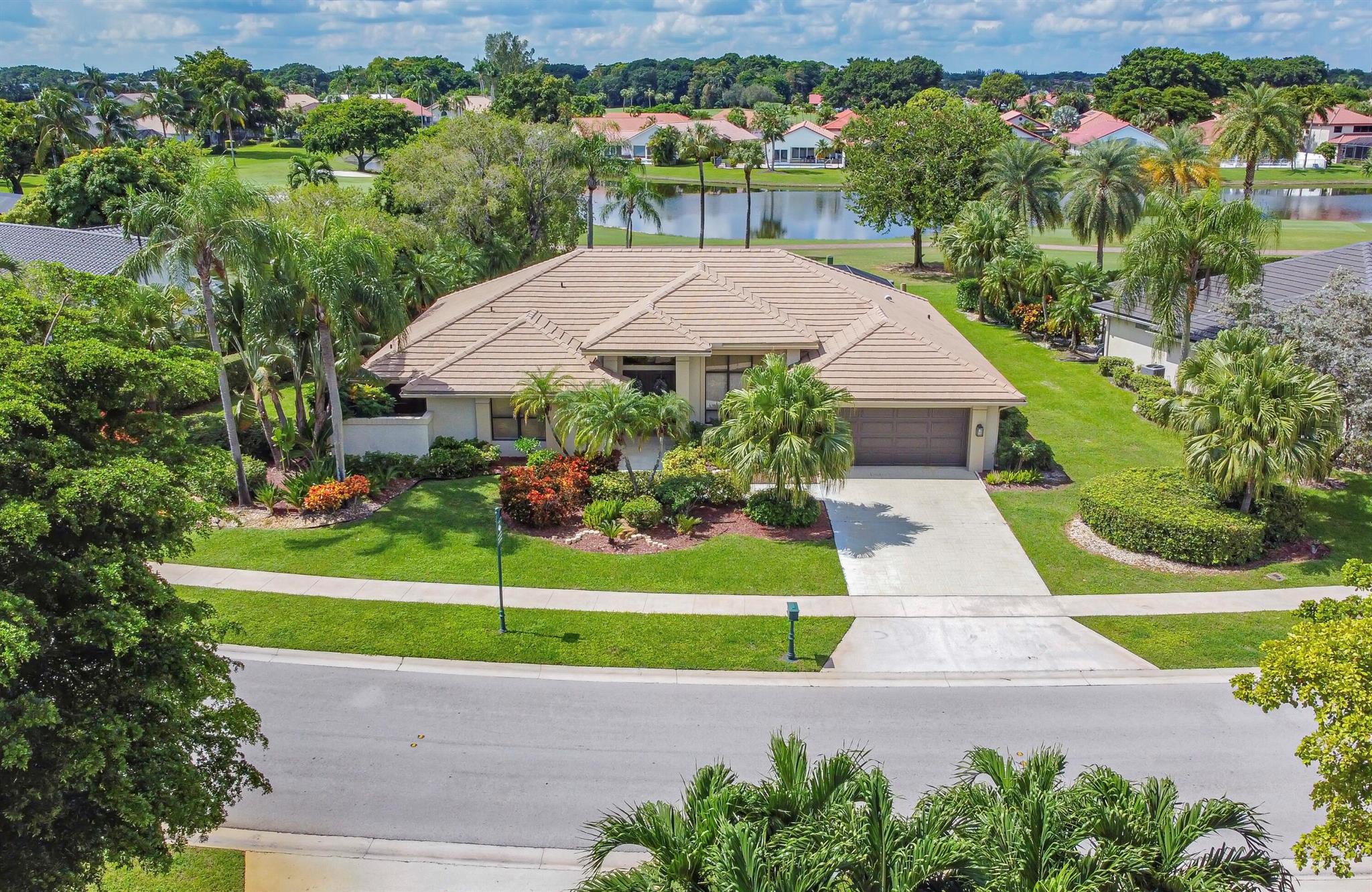 11415 Boca Woods Lane