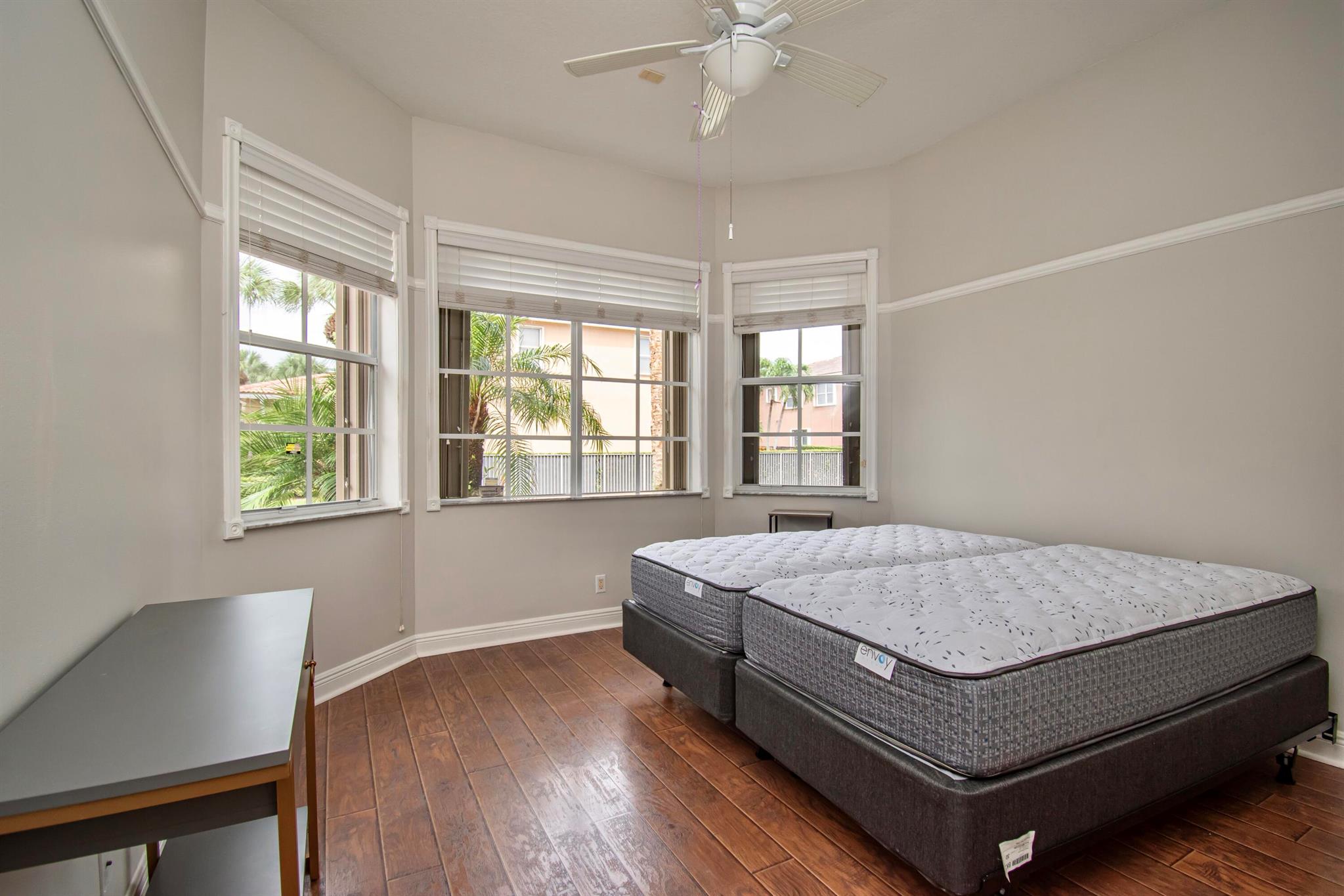 10265 Isle Wynd Court