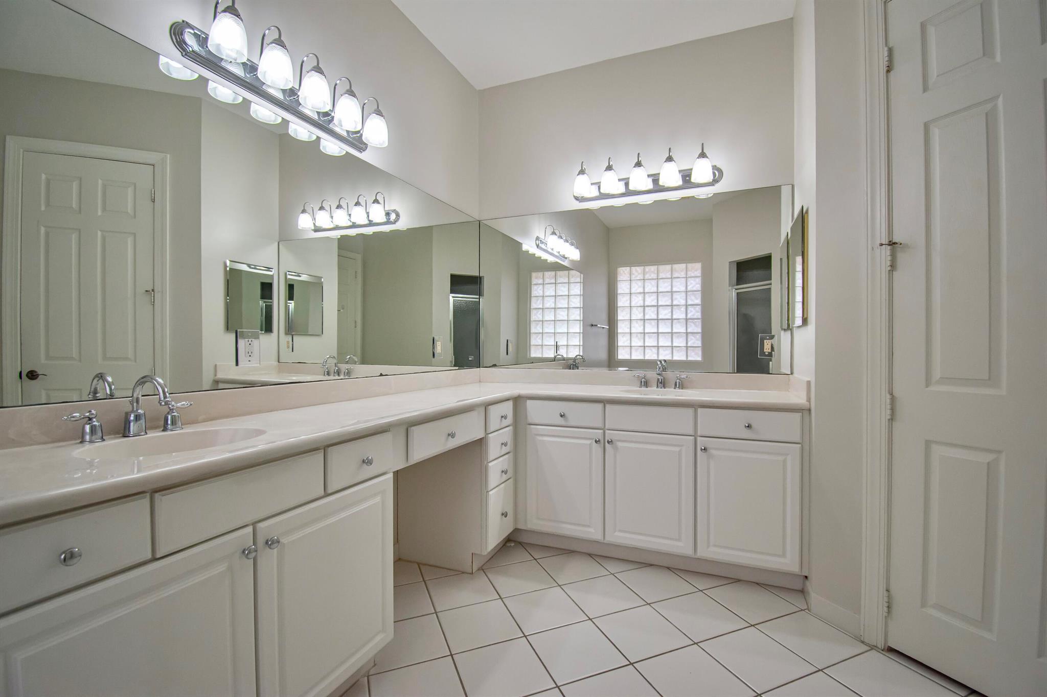 10265 Isle Wynd Court