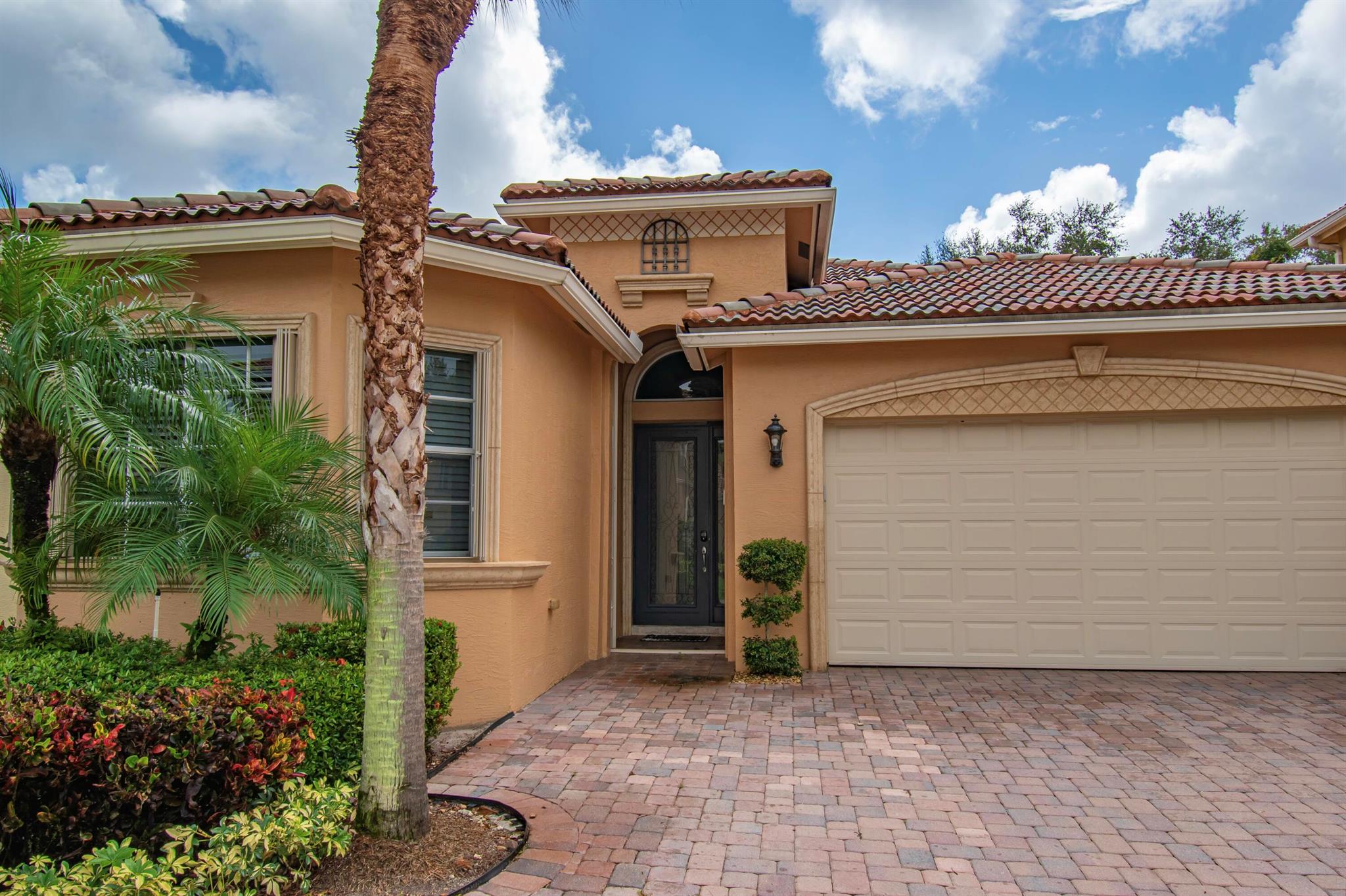 10265 Isle Wynd Court