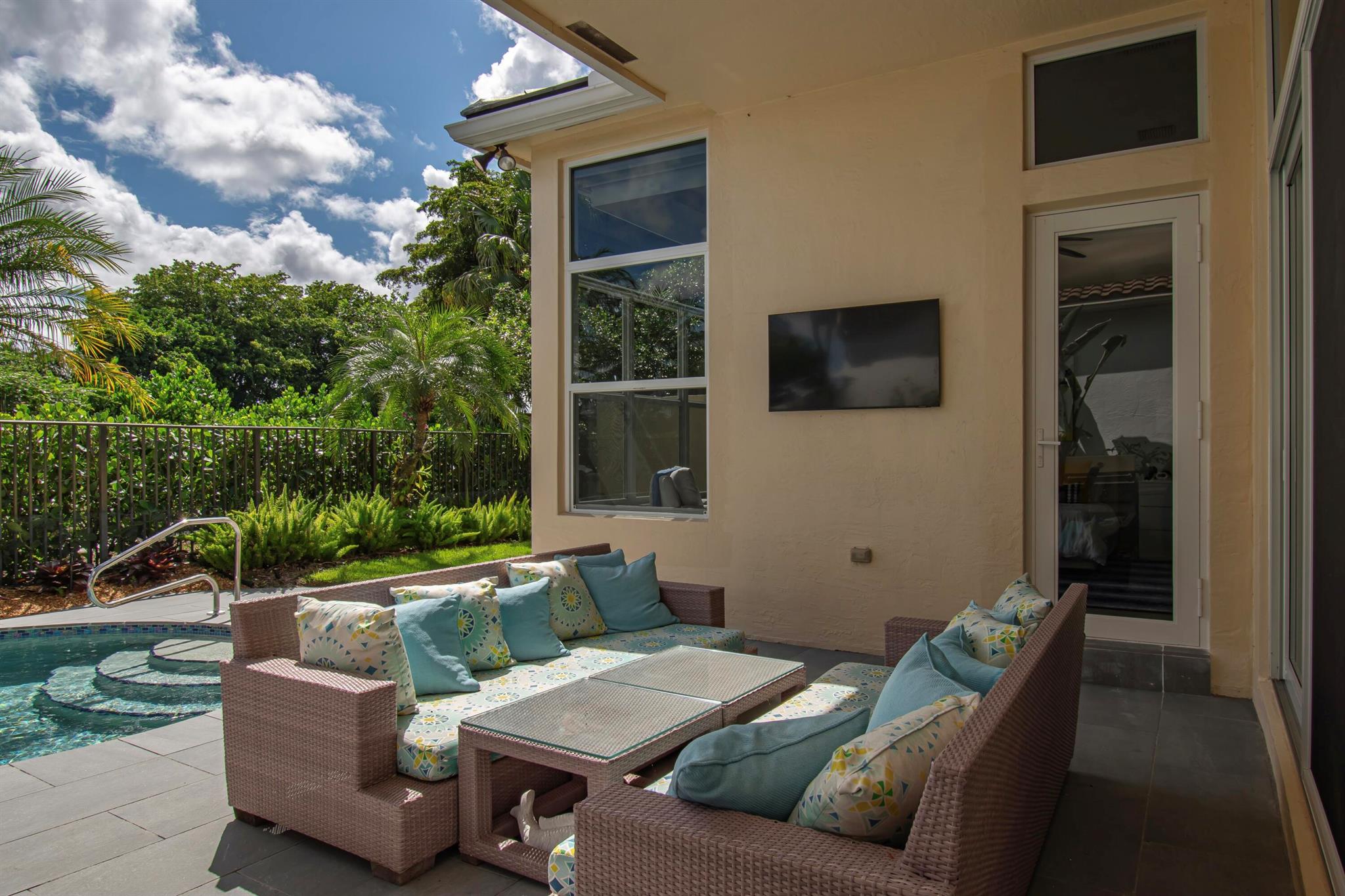 7916 Montecito Place