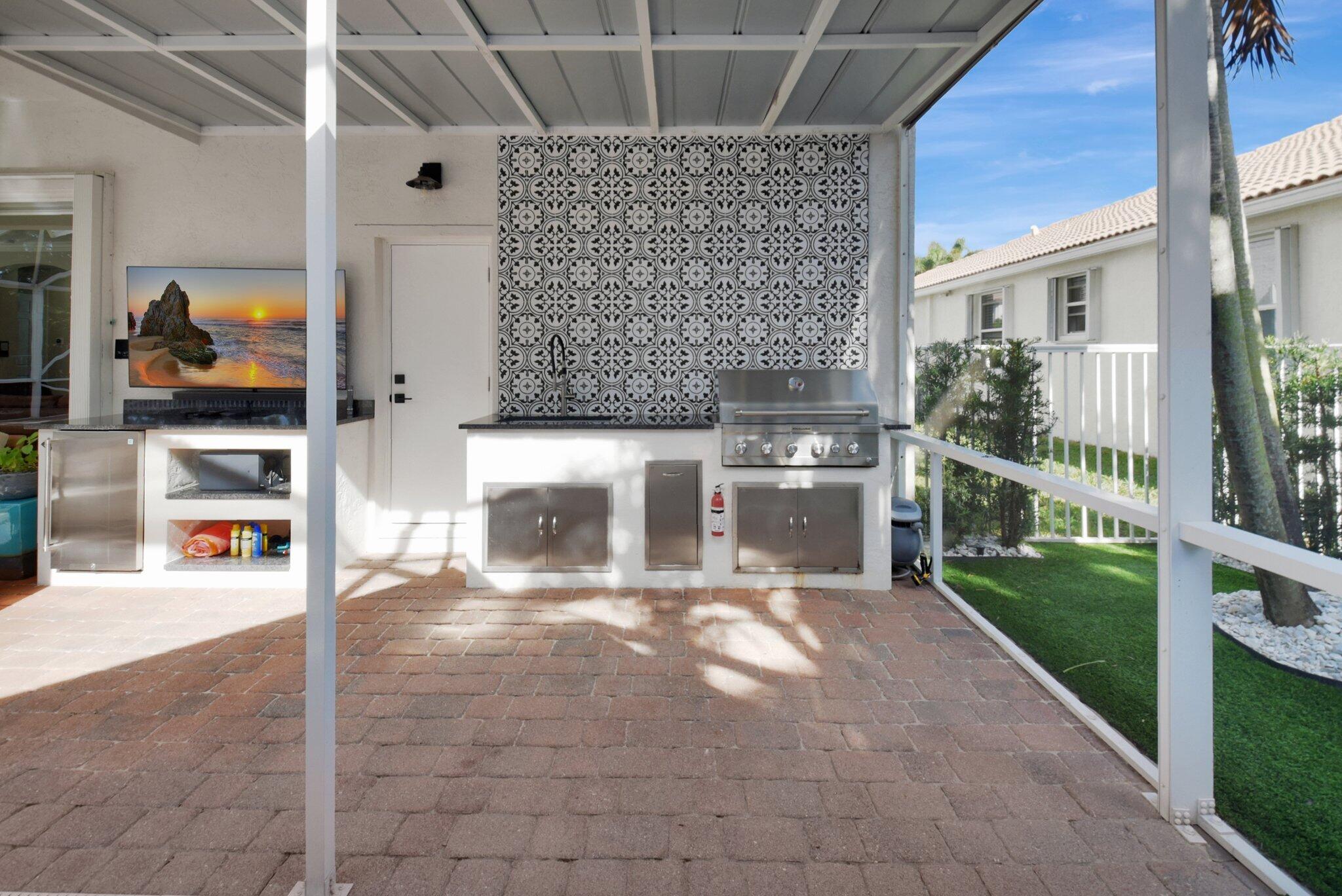 9546 Campi Drive