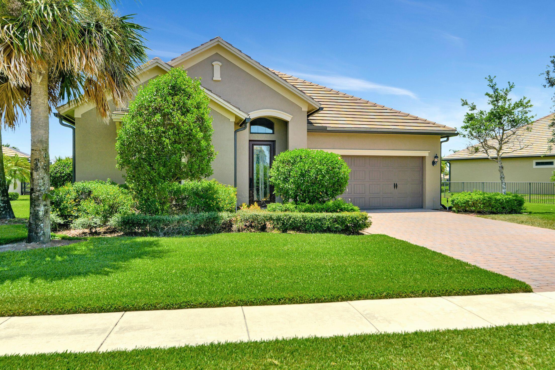 3600 Siena Circle