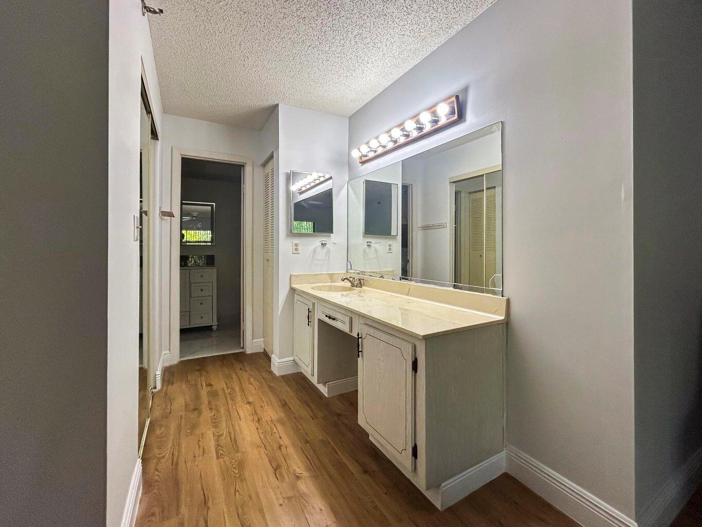 9235 SW 8th Street 114