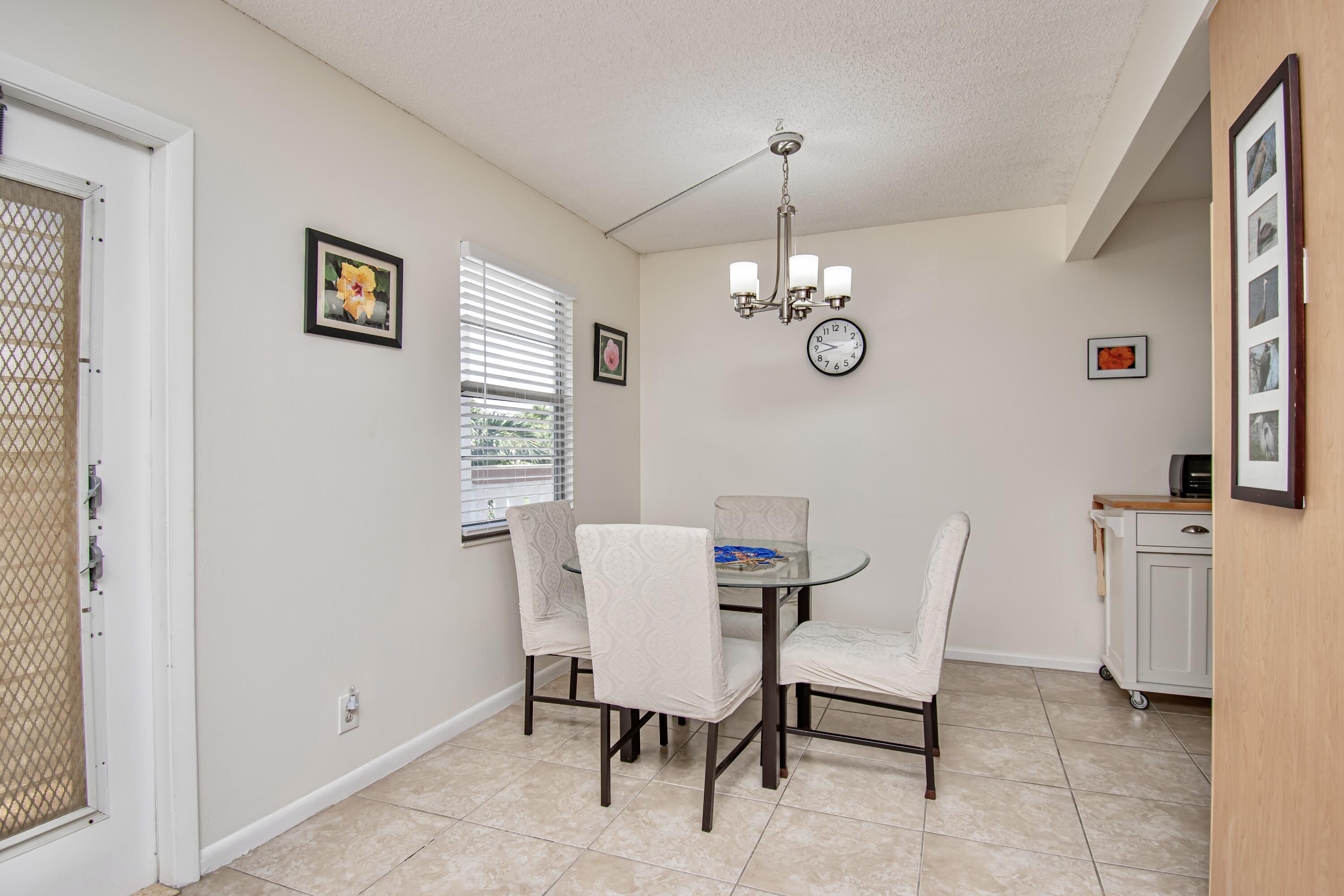 2085 Wolverton E 2085