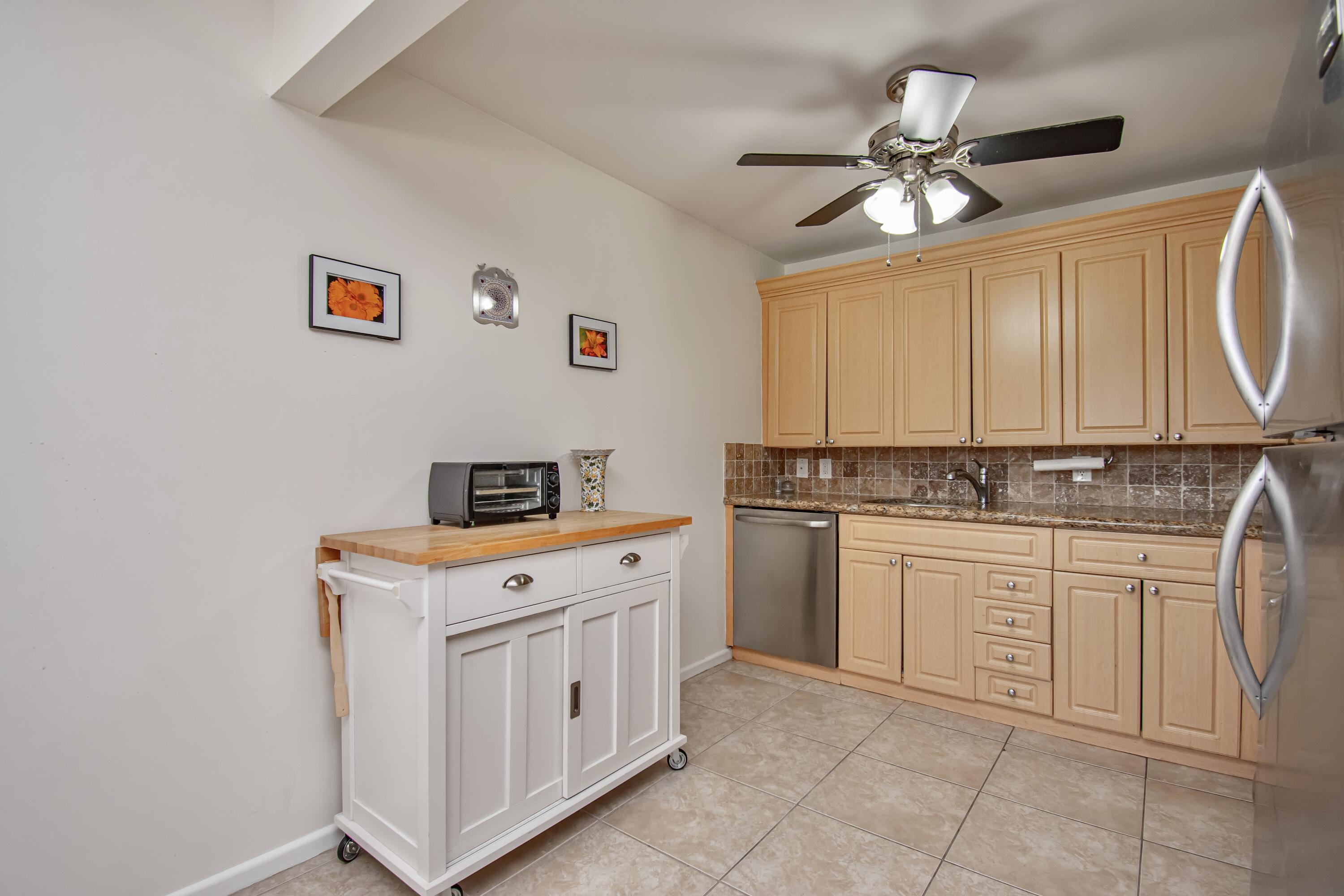 2085 Wolverton E 2085