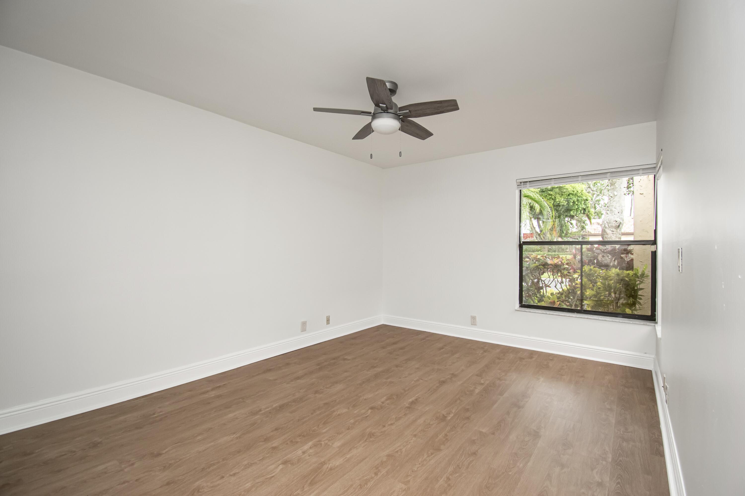 7794 Villa Nova Drive