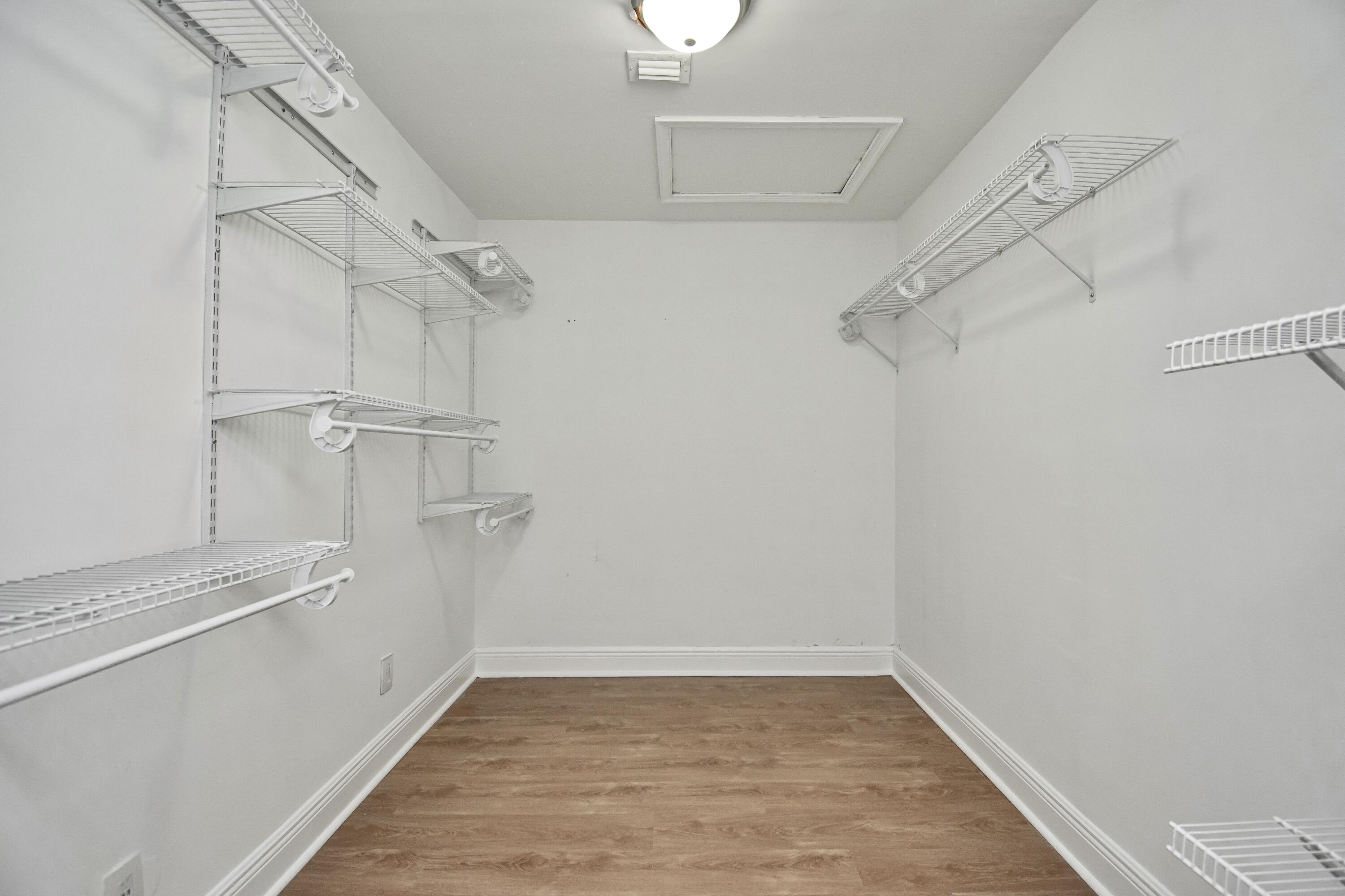 7794 Villa Nova Drive