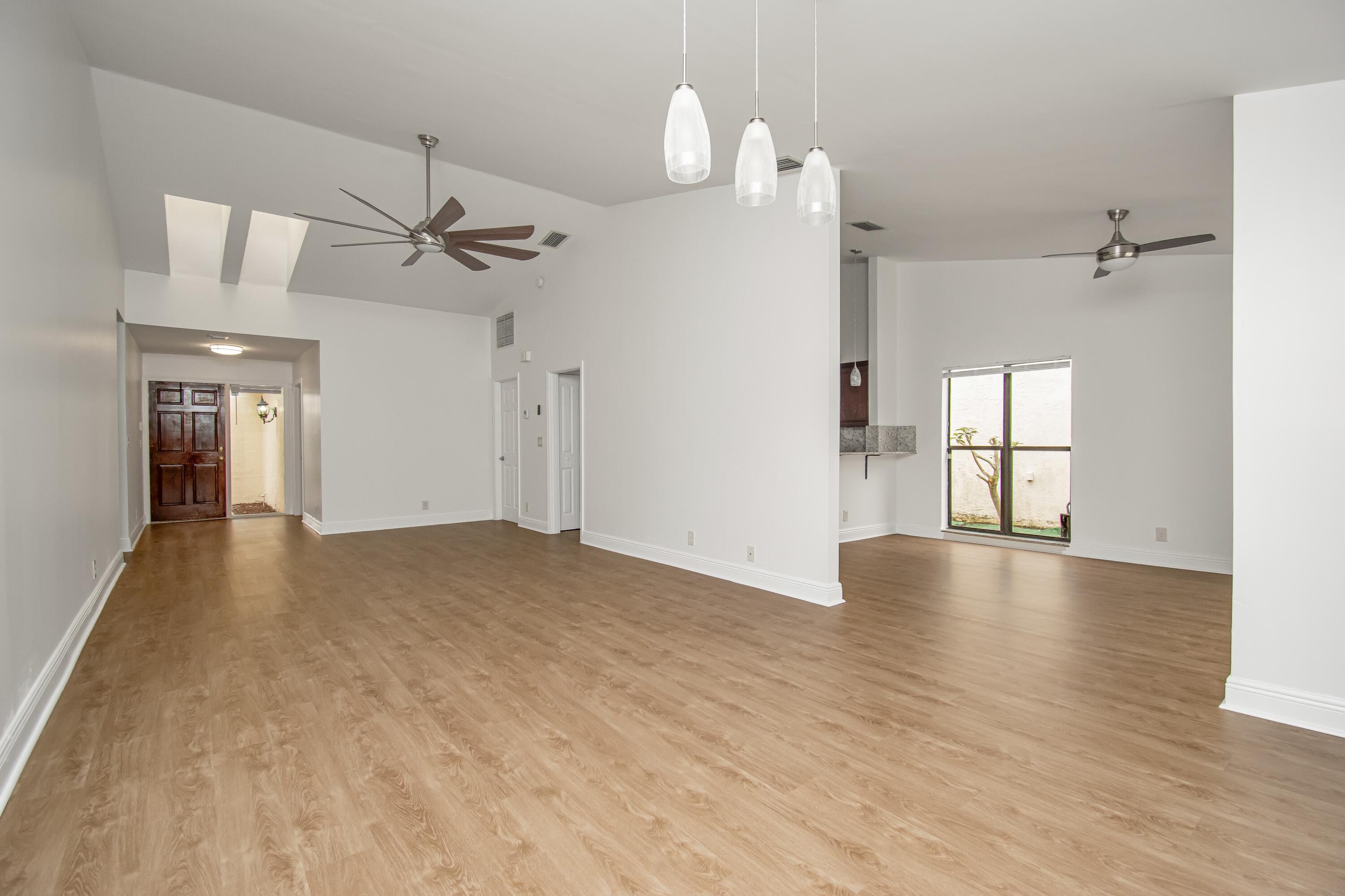 7794 Villa Nova Drive