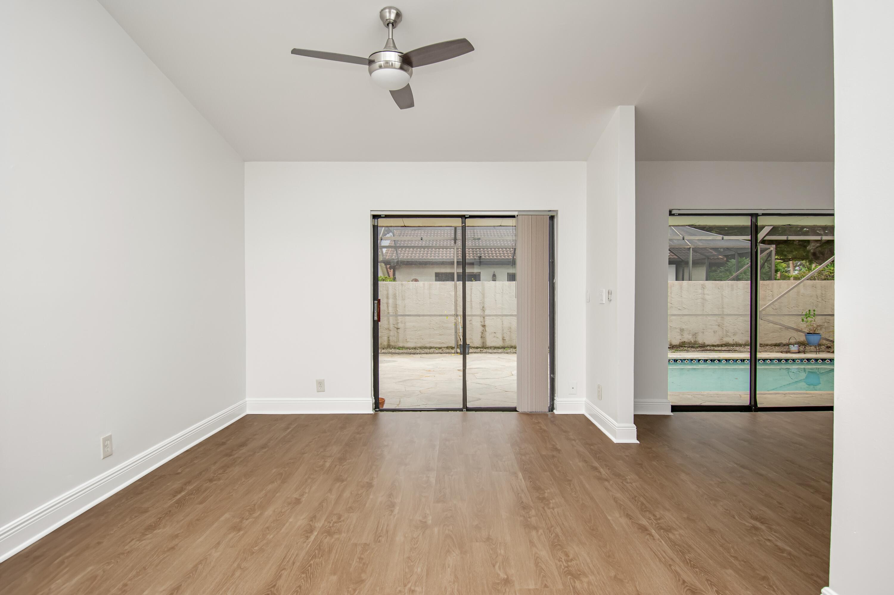 7794 Villa Nova Drive