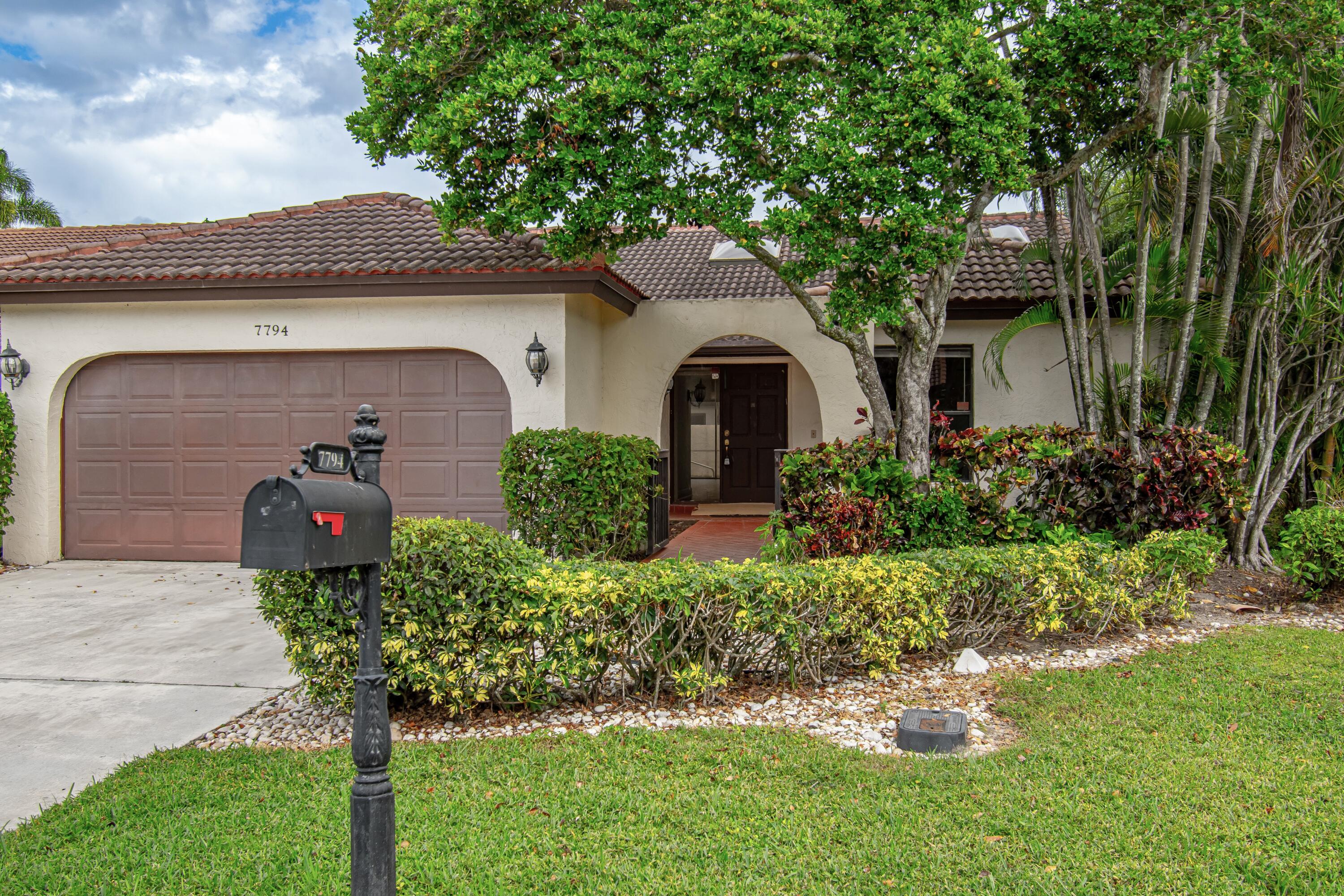 7794 Villa Nova Drive