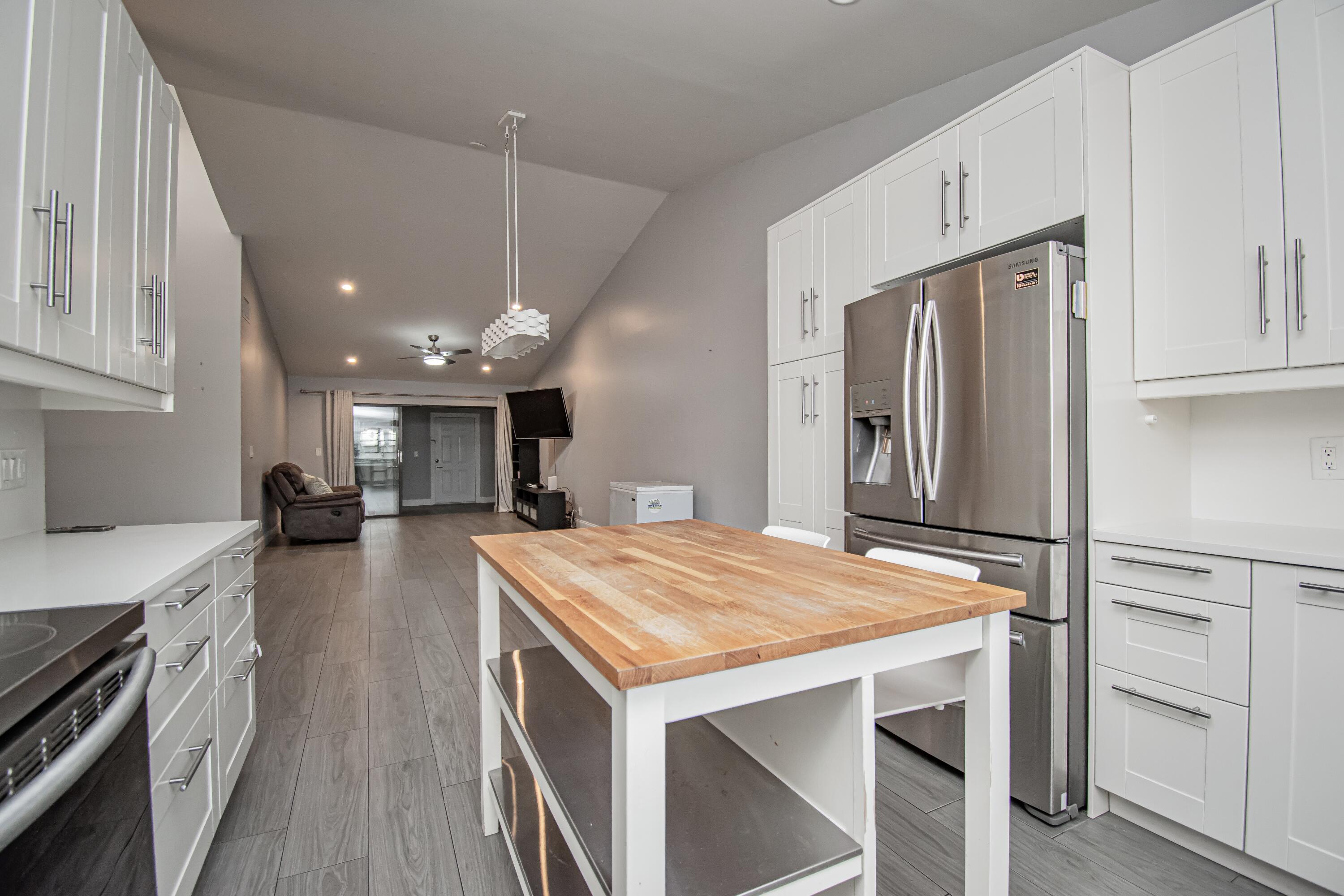 7706 Solimar Circle