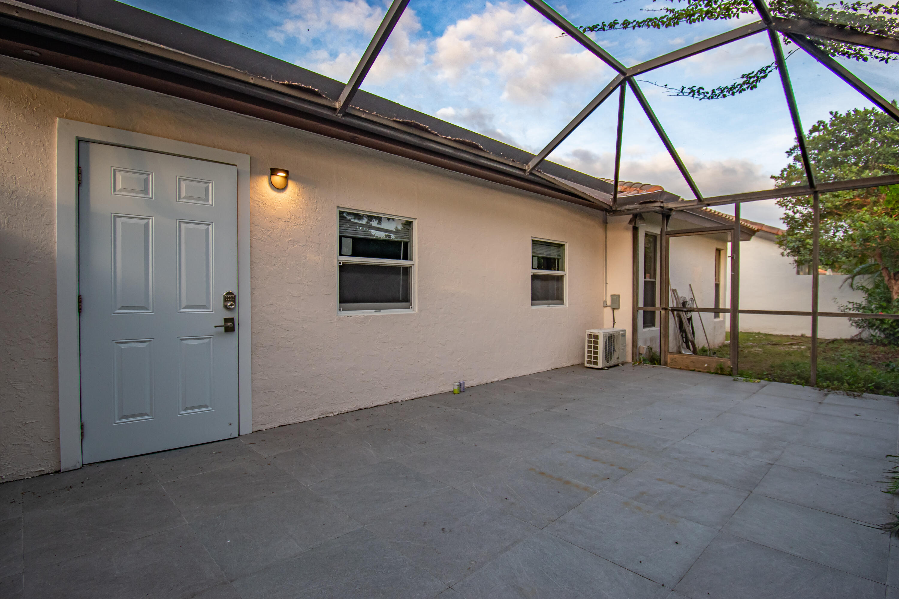7706 Solimar Circle