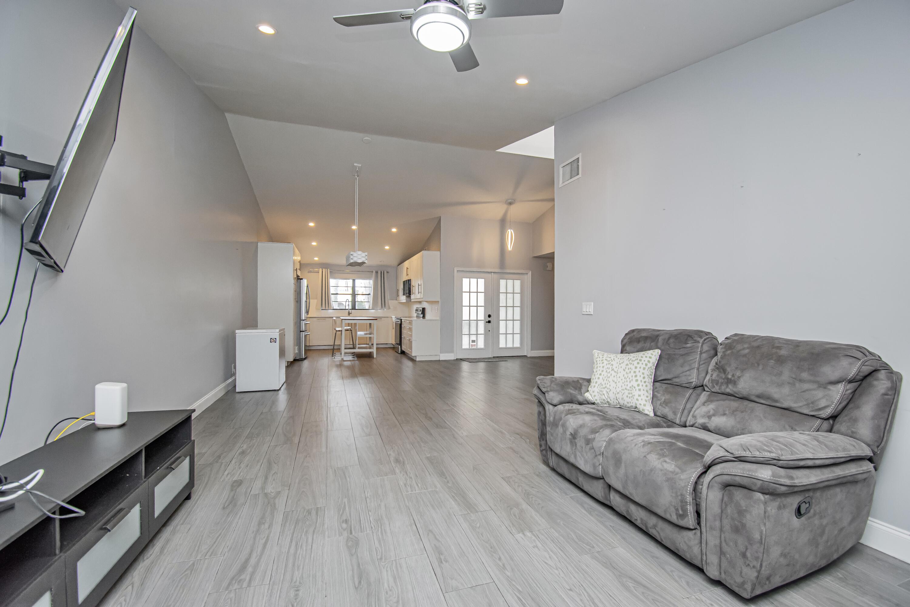 7706 Solimar Circle