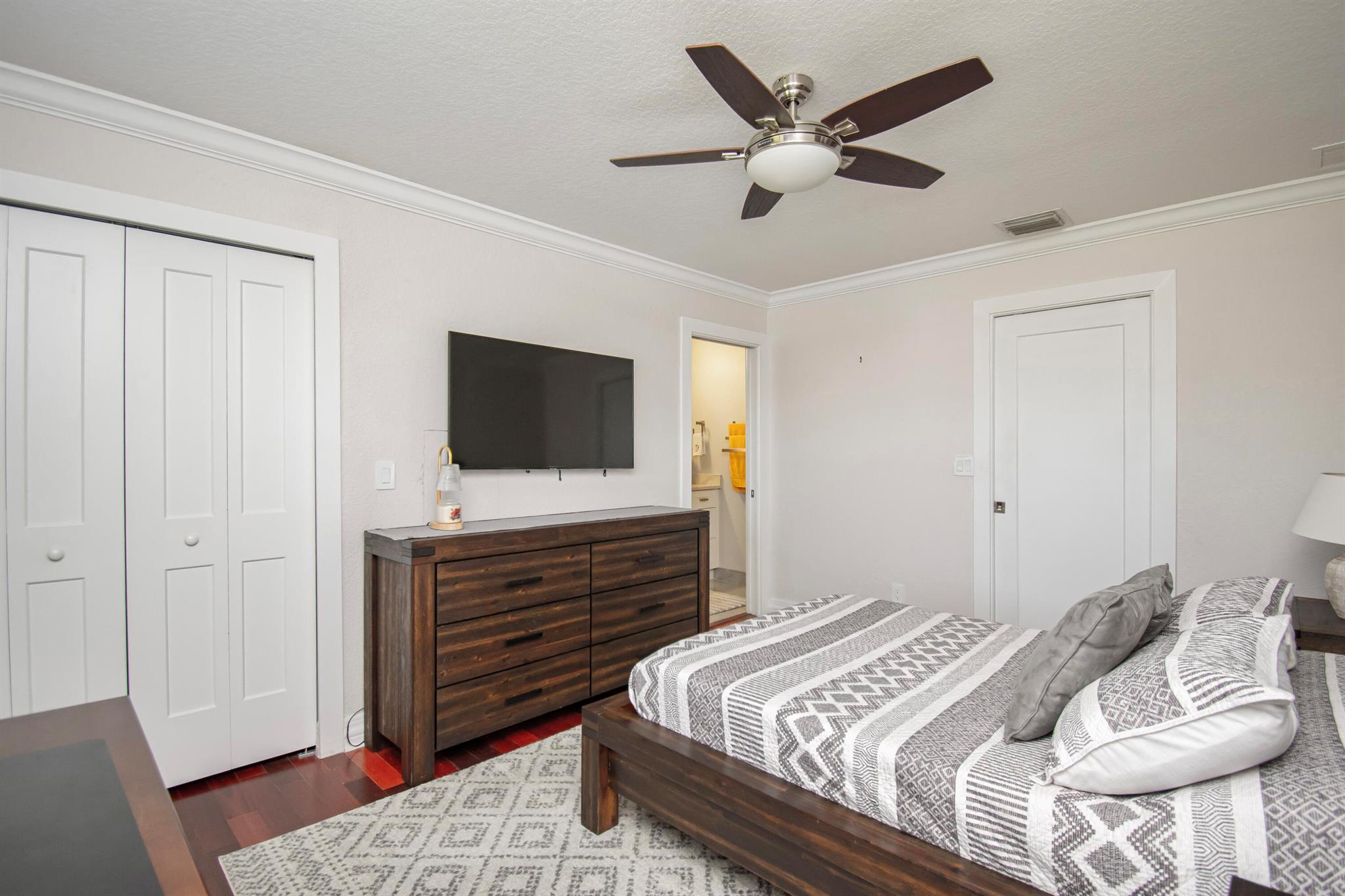 16081 Sierra Palms Drive