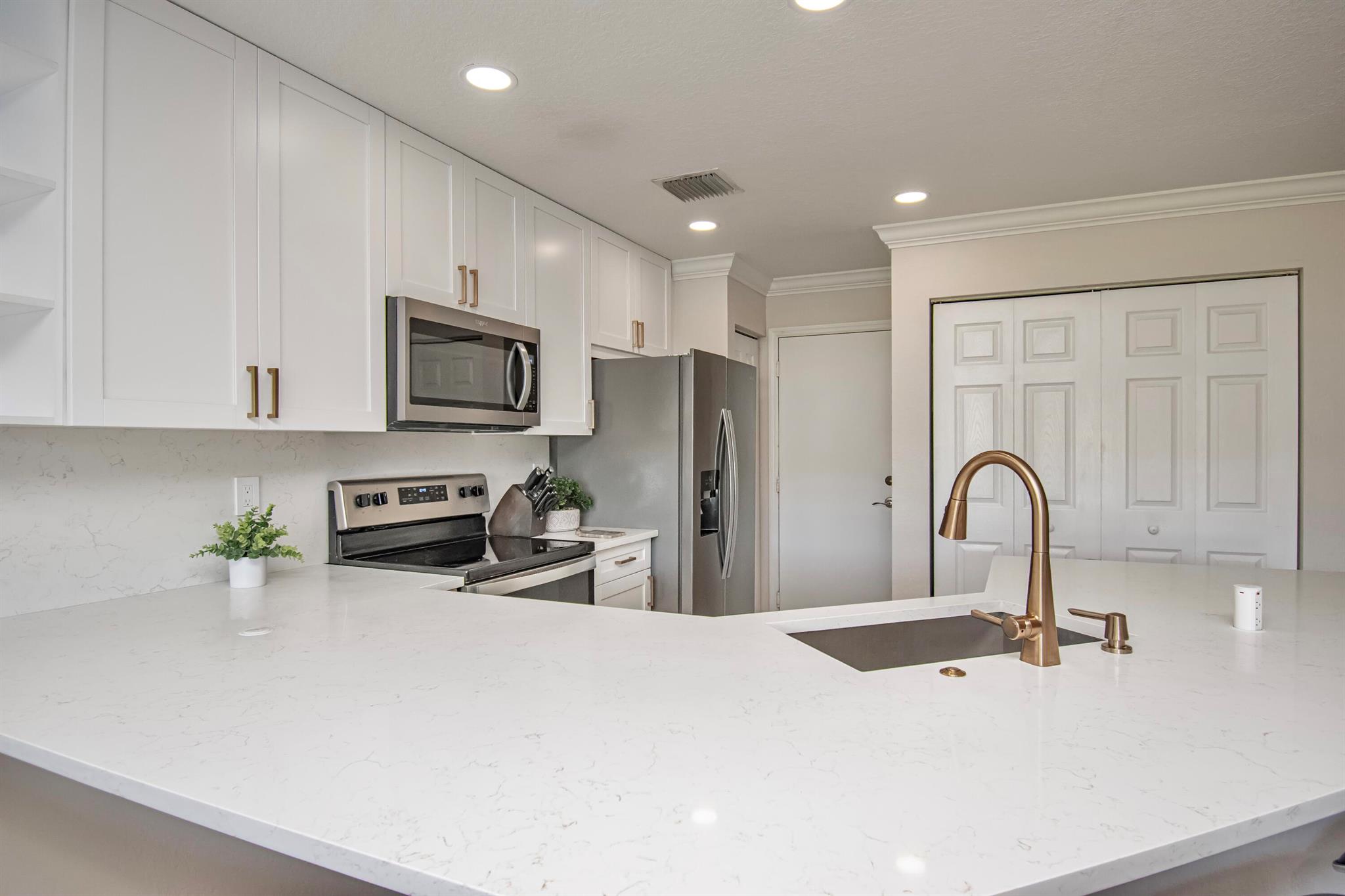 16081 Sierra Palms Drive