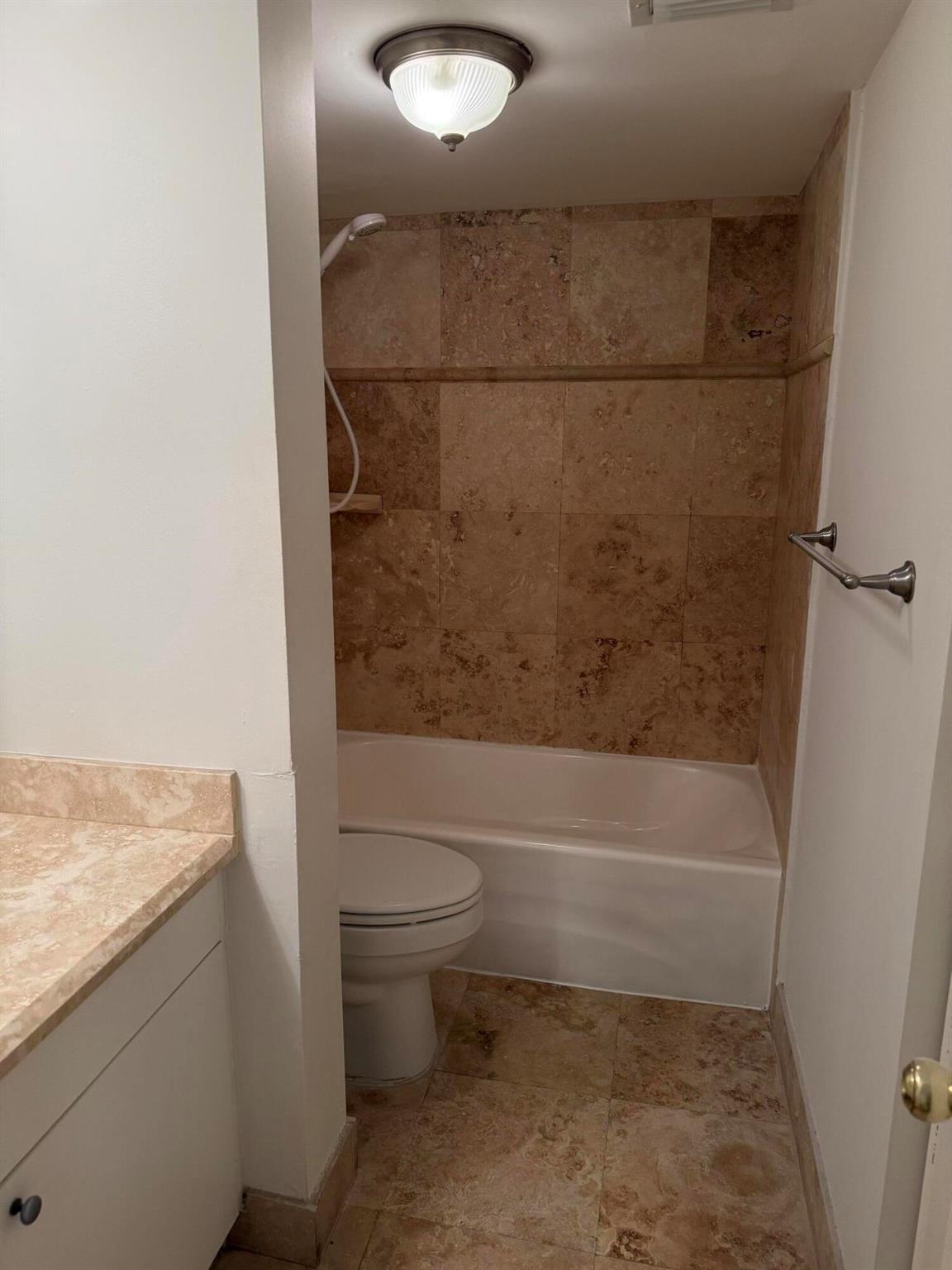 21906 Lake Forest Circle 102