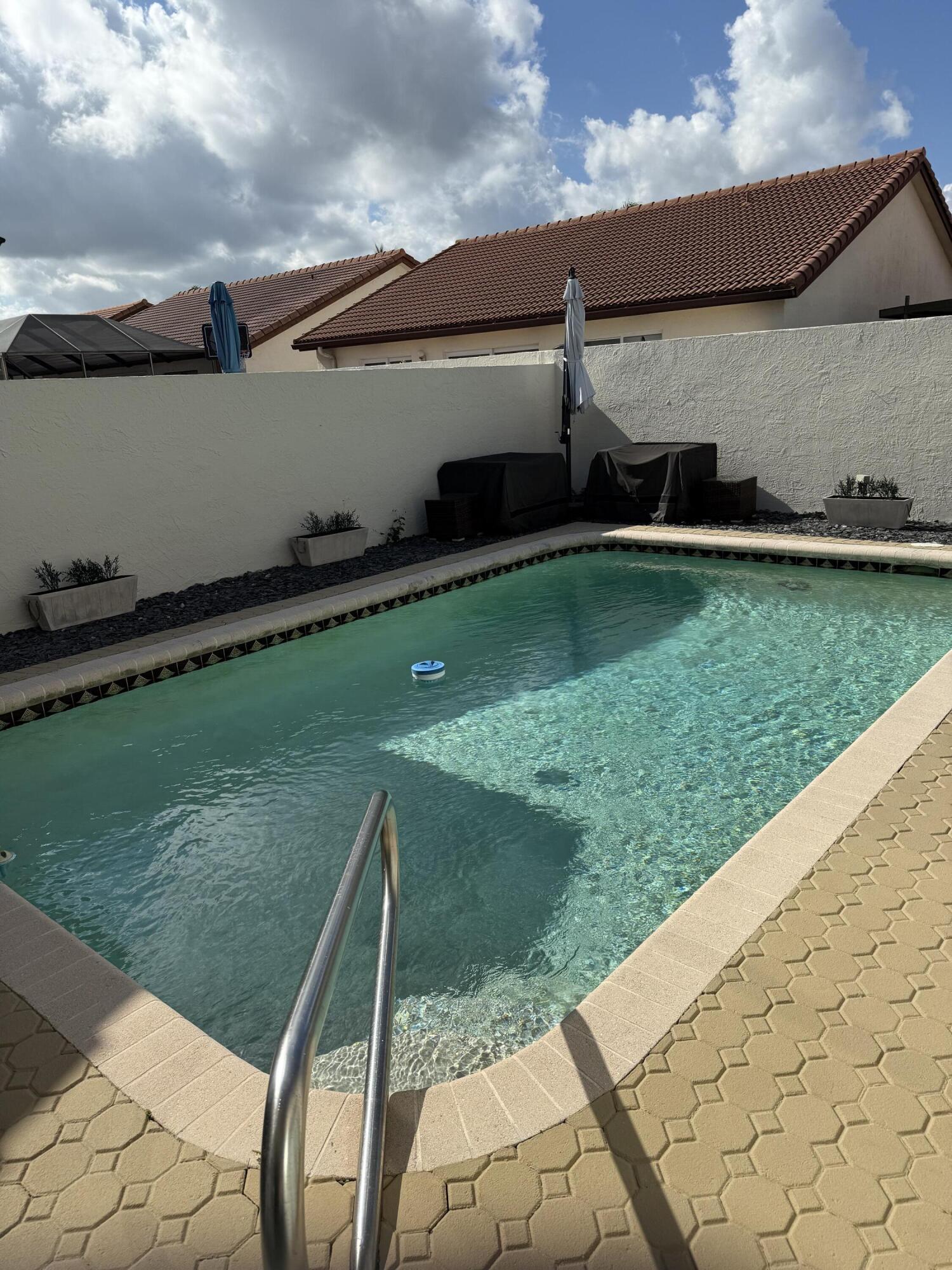 21583 Villa Nova Drive