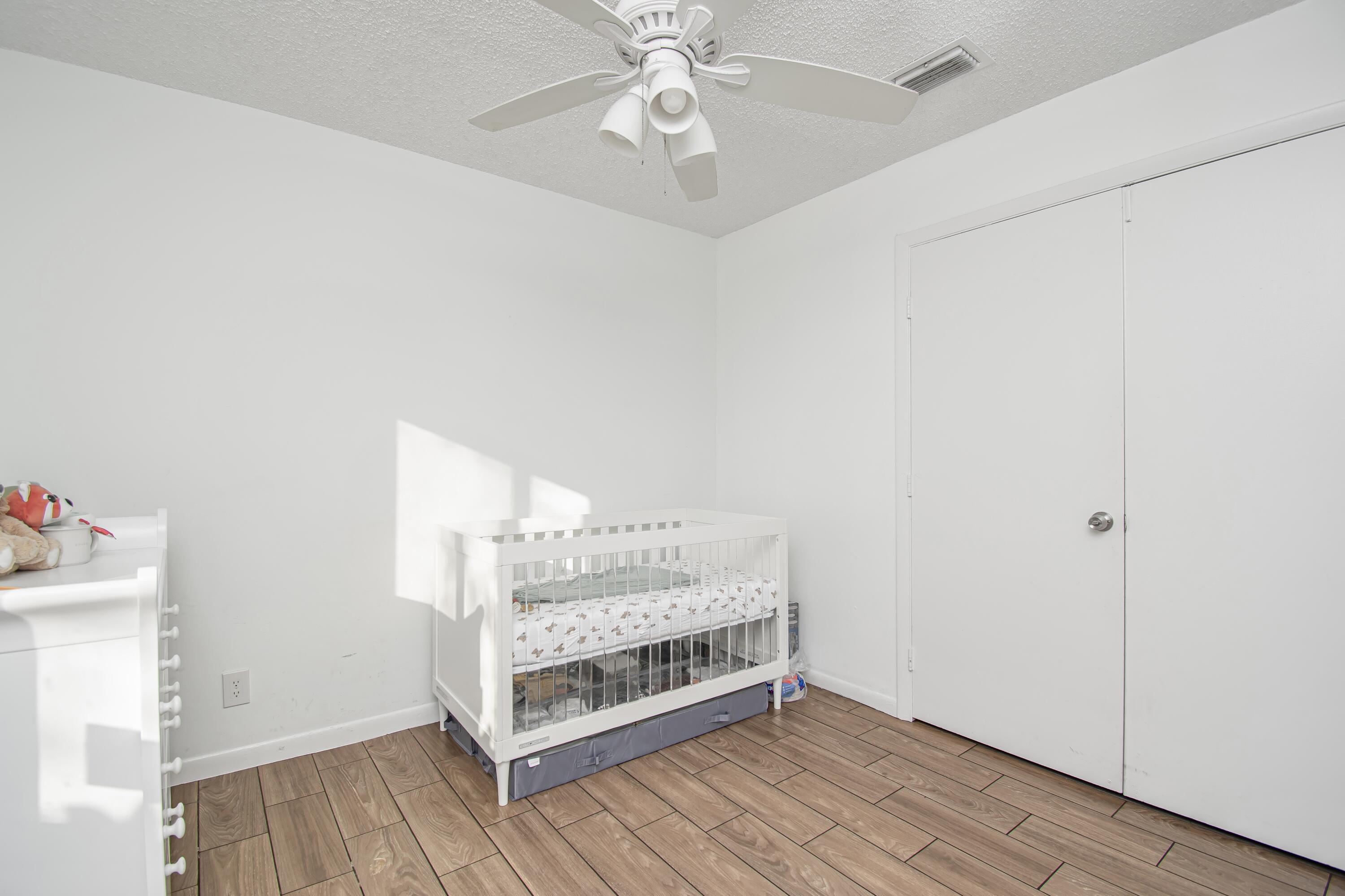 6825 Bridlewood Court