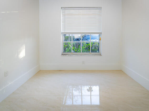 9201 NW 55th Street NW 9201