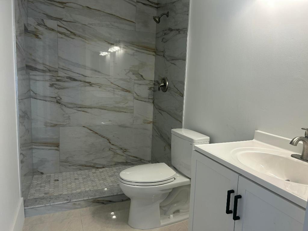 9201 NW 55th Street NW 9201