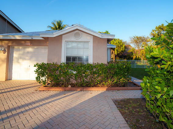 9201 NW 55th Street NW 9201