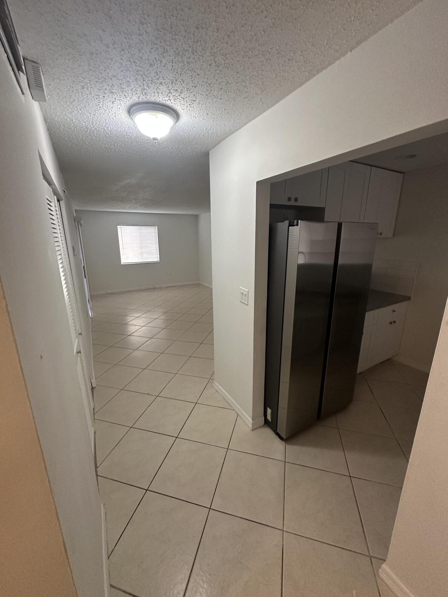 6086 Forest Hill Boulevard 107