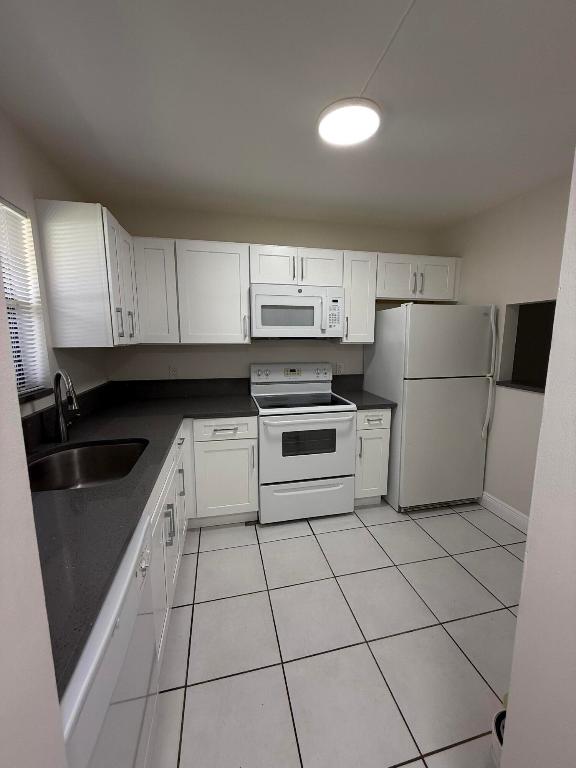 21906 Lake Forest Circle 102, Boca Raton Unit: 102