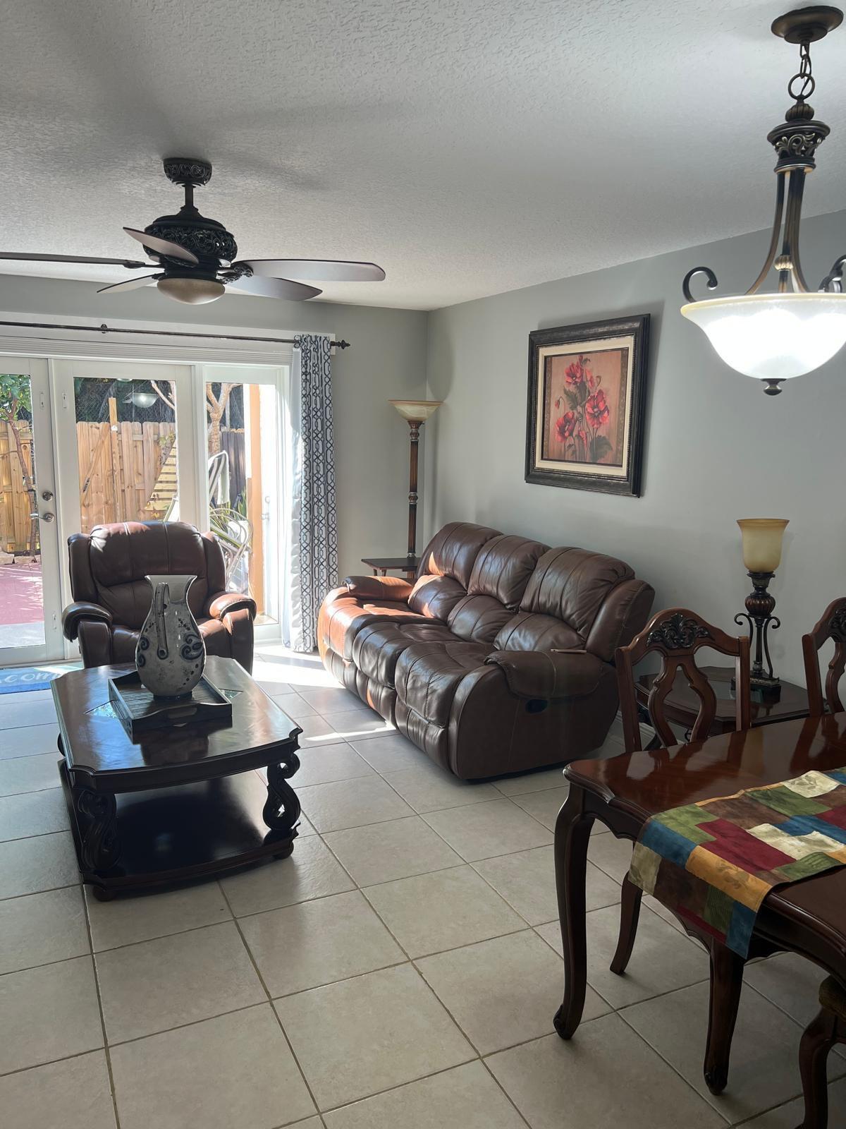 1602 W Lakeview Drive, Royal Palm Beach