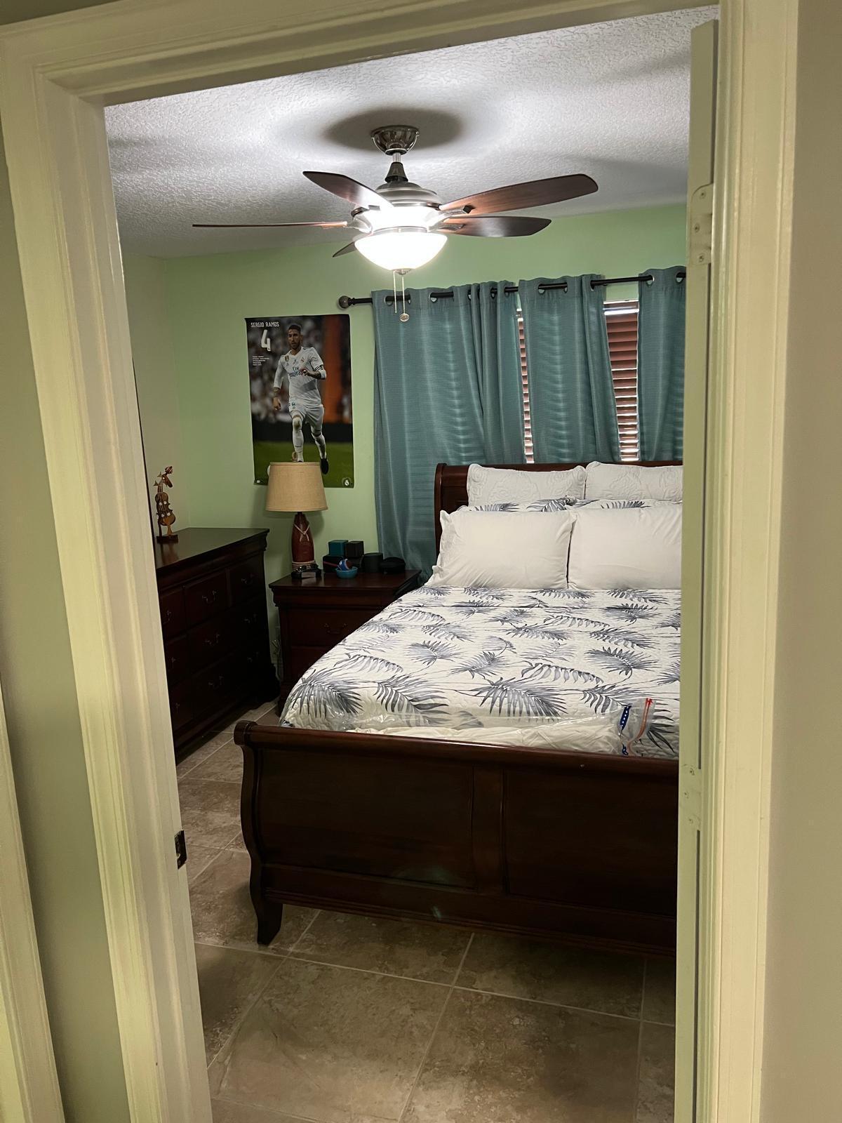 1602 W Lakeview Drive, Royal Palm Beach