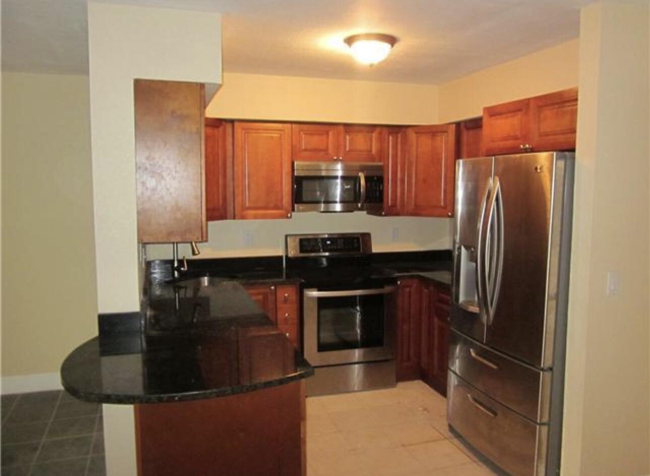 4215 S 57th Avenue C