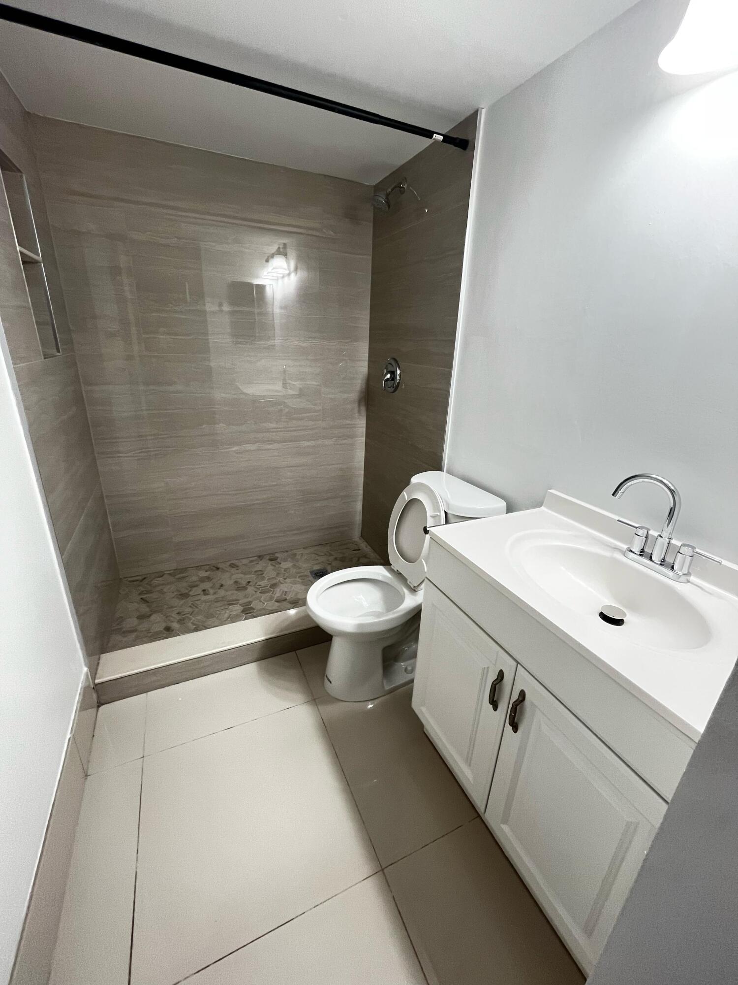 1252 S Military Trl 1411