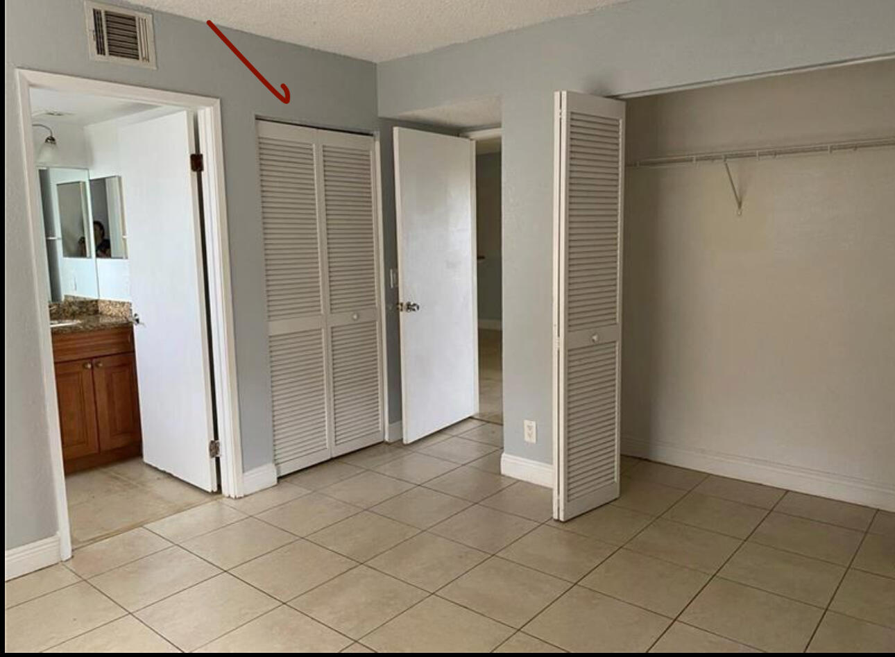 1455 Lake Crystal Drive H