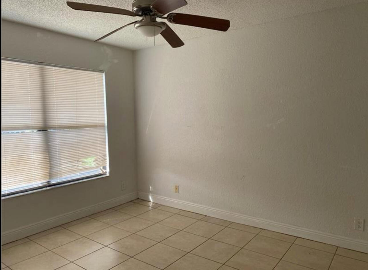 1455 Lake Crystal Drive H