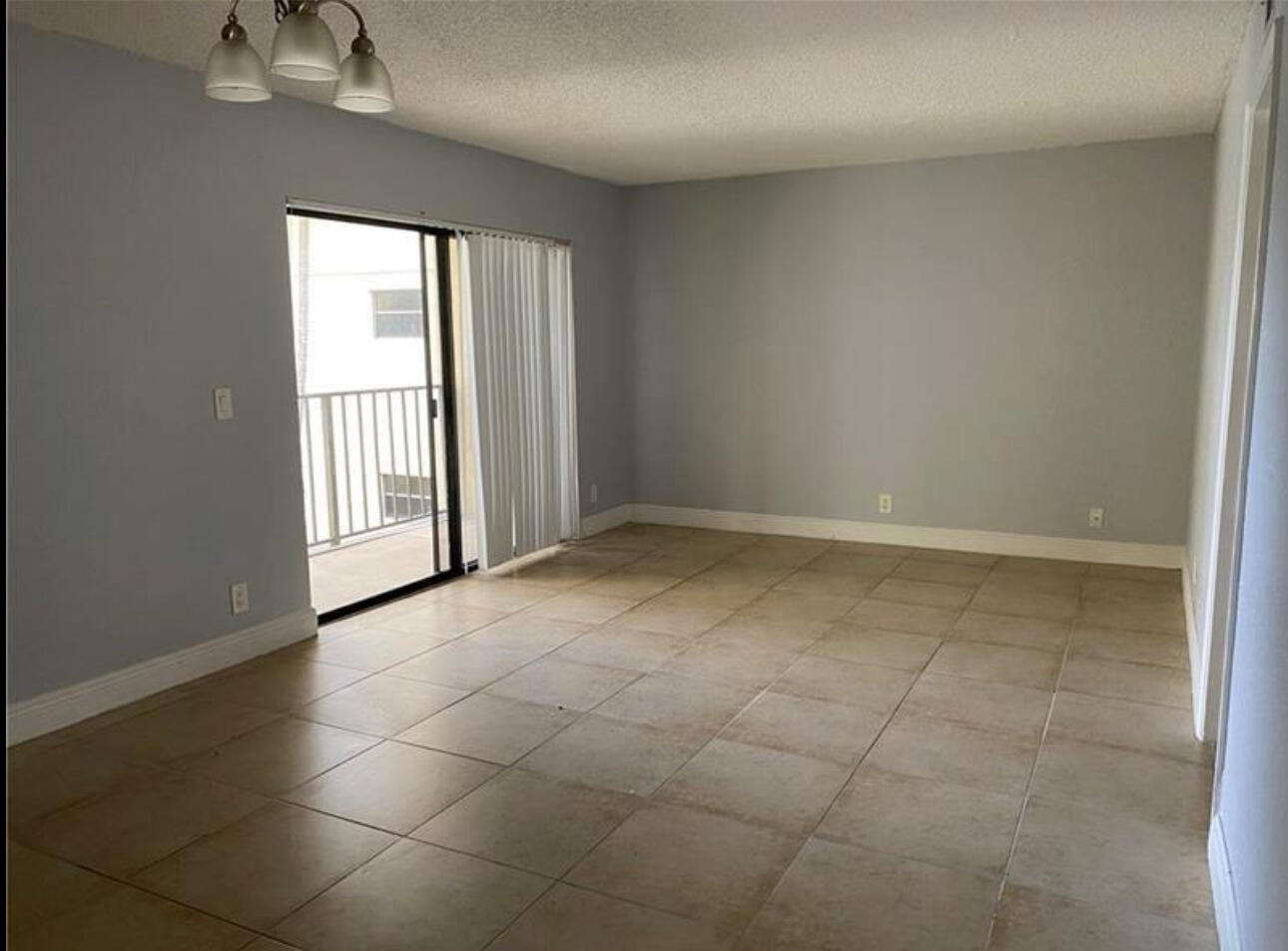 1455 Lake Crystal Drive H