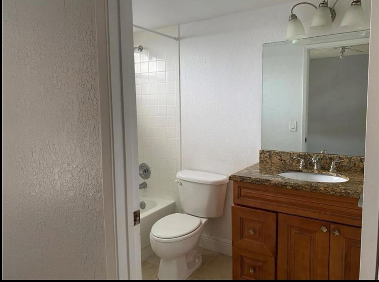 1455 Lake Crystal Drive H