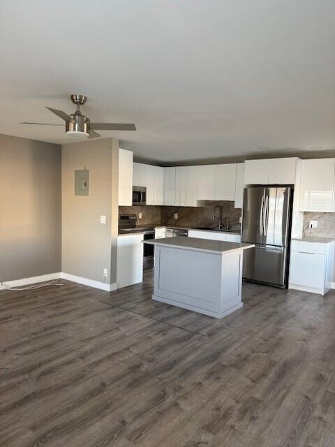 414 Brittany I I