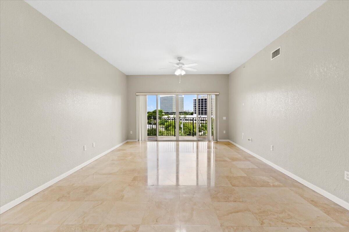 1620 Presidential Way 504