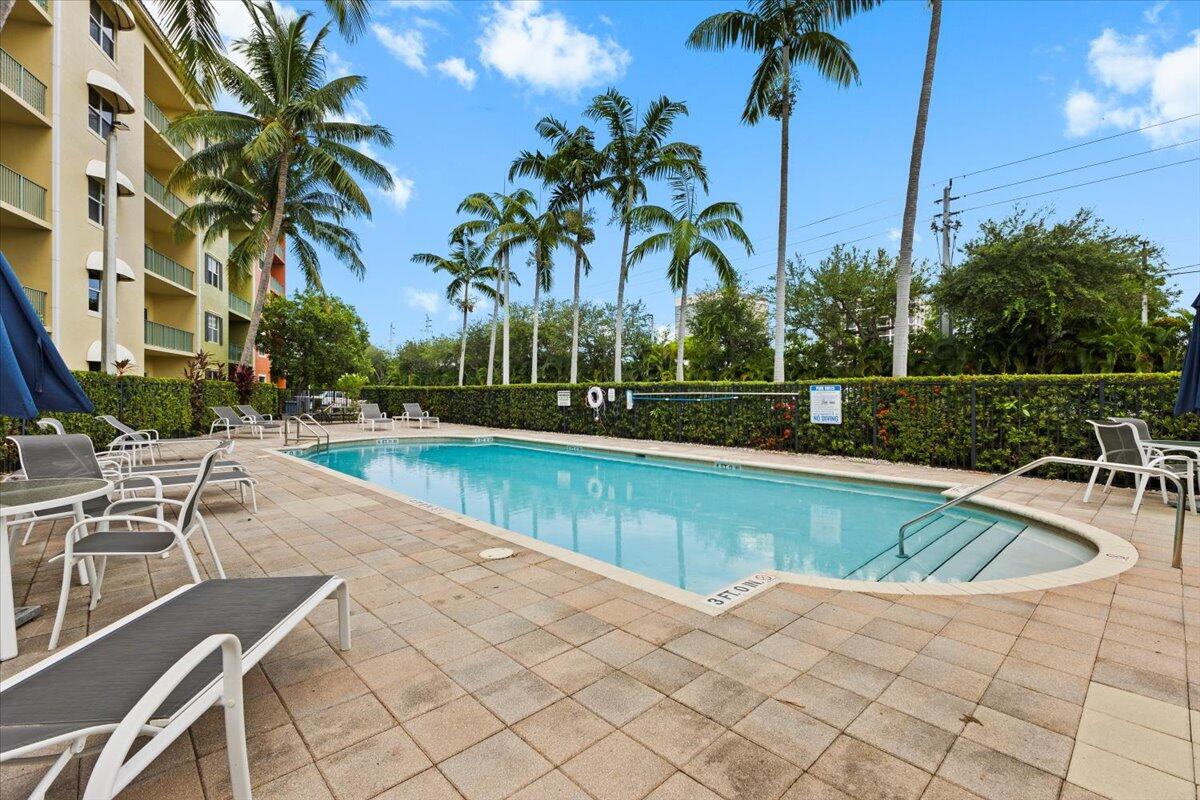 1620 Presidential Way 504