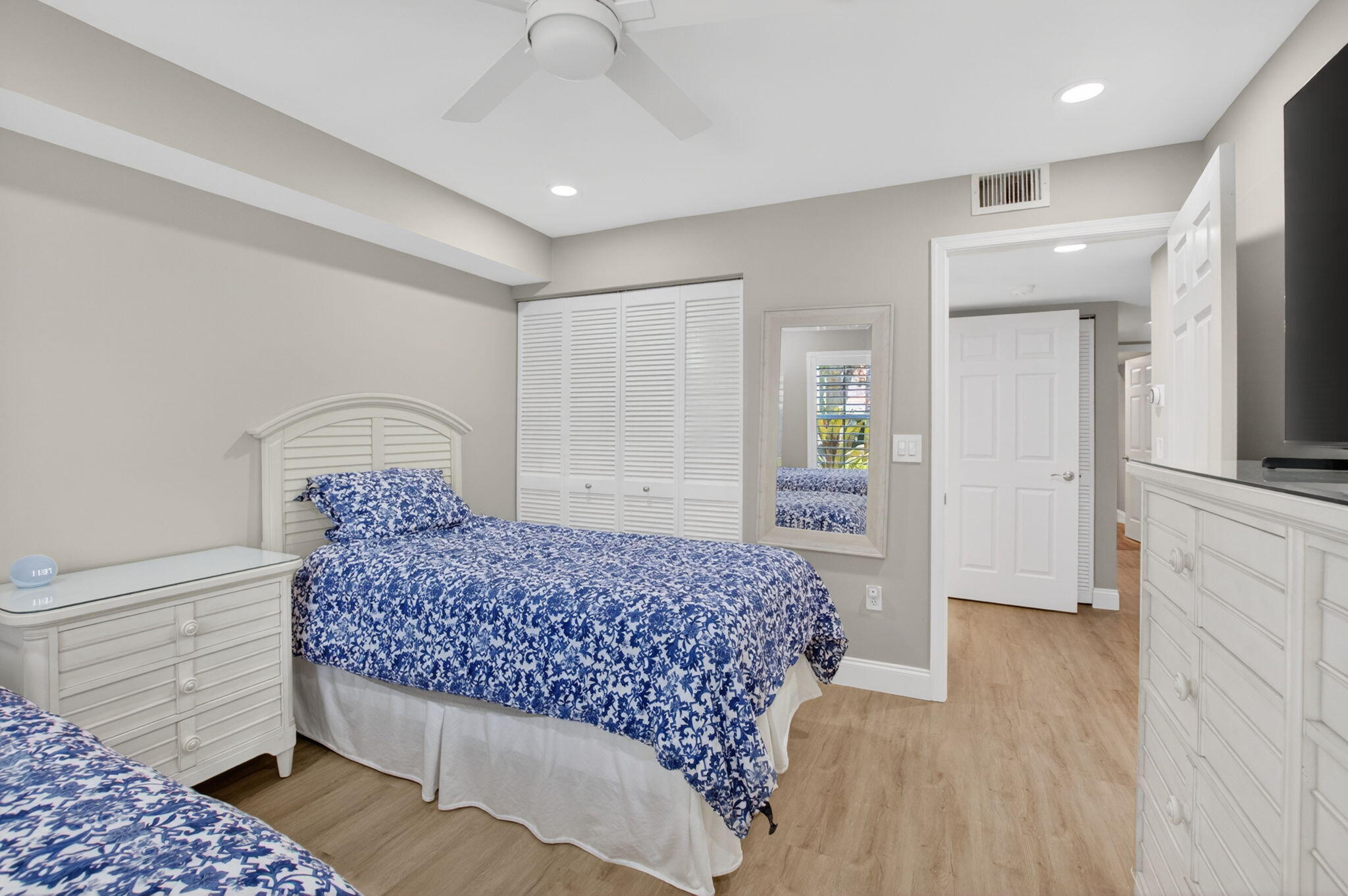 7669 Springwater Place 102