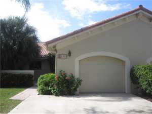 6833 Barbarossa Street