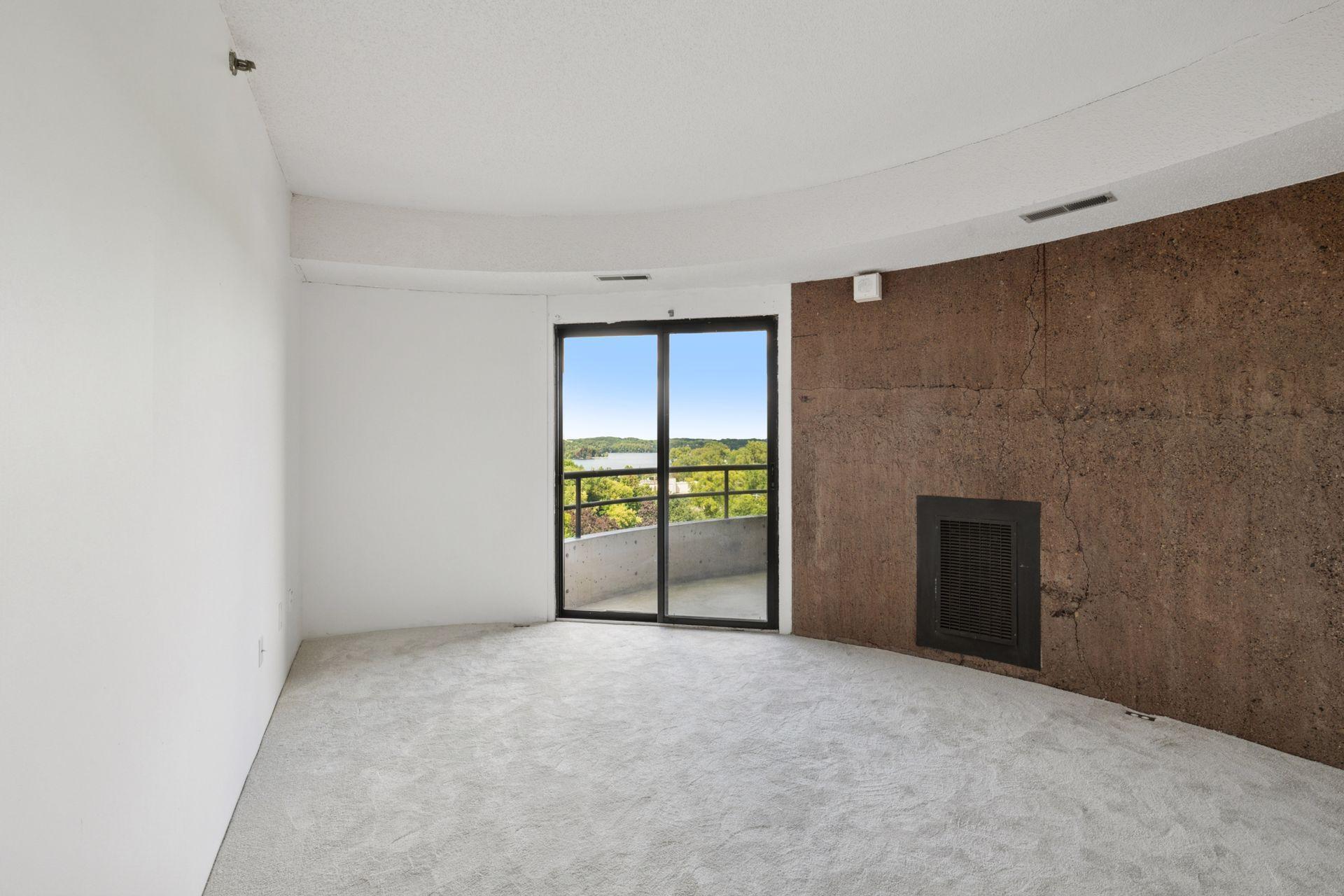 3141 Dean Court Unit: 901