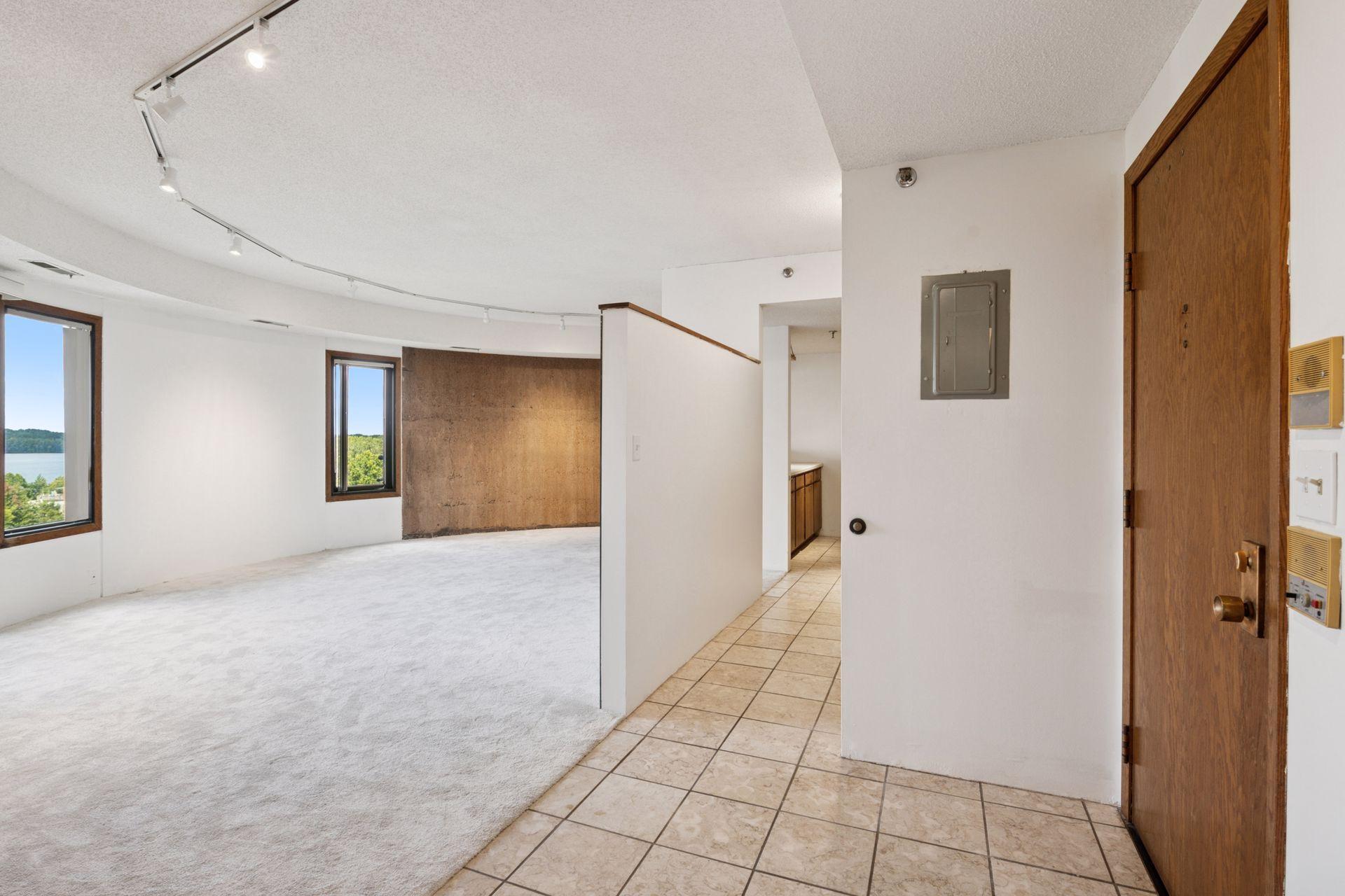 3141 Dean Court Unit: 901
